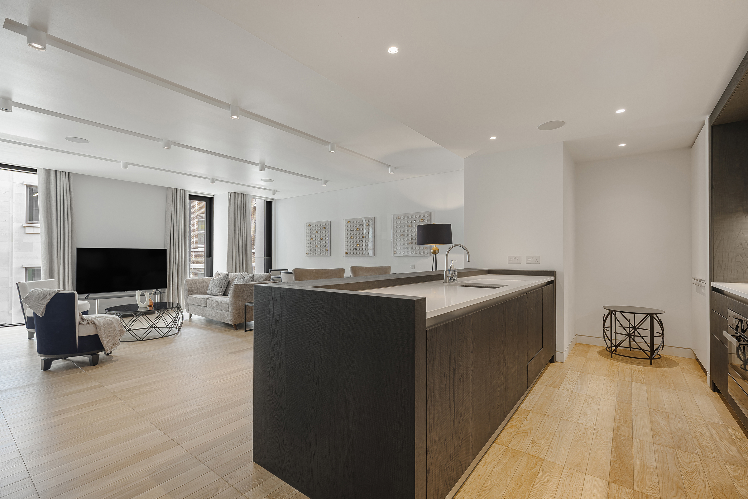  A Second-Floor Apartment in a Prestigious Mayfair Address - 物件實景