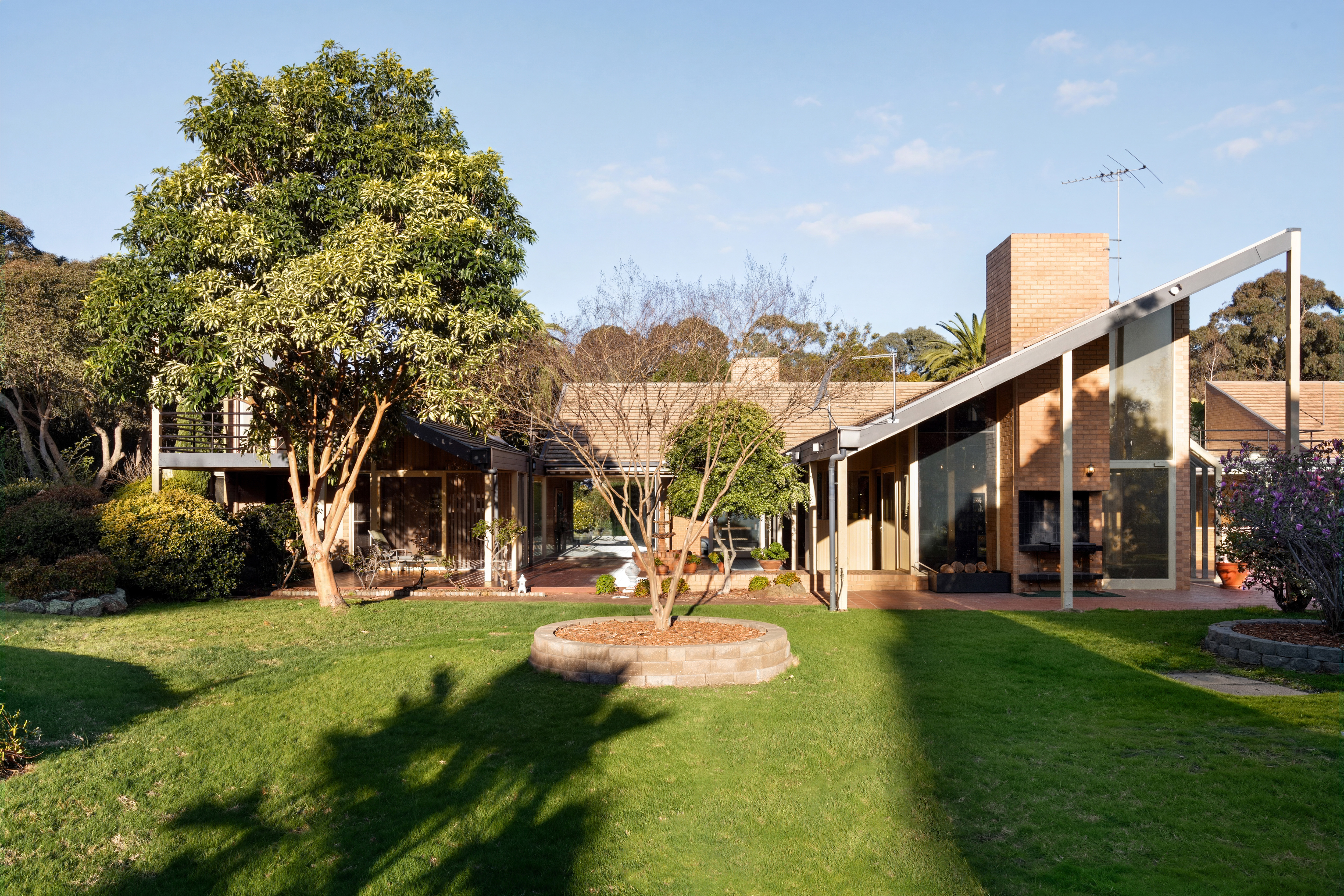  A Landmark Estate in a Peerless Lifestyle Position - 物件實景