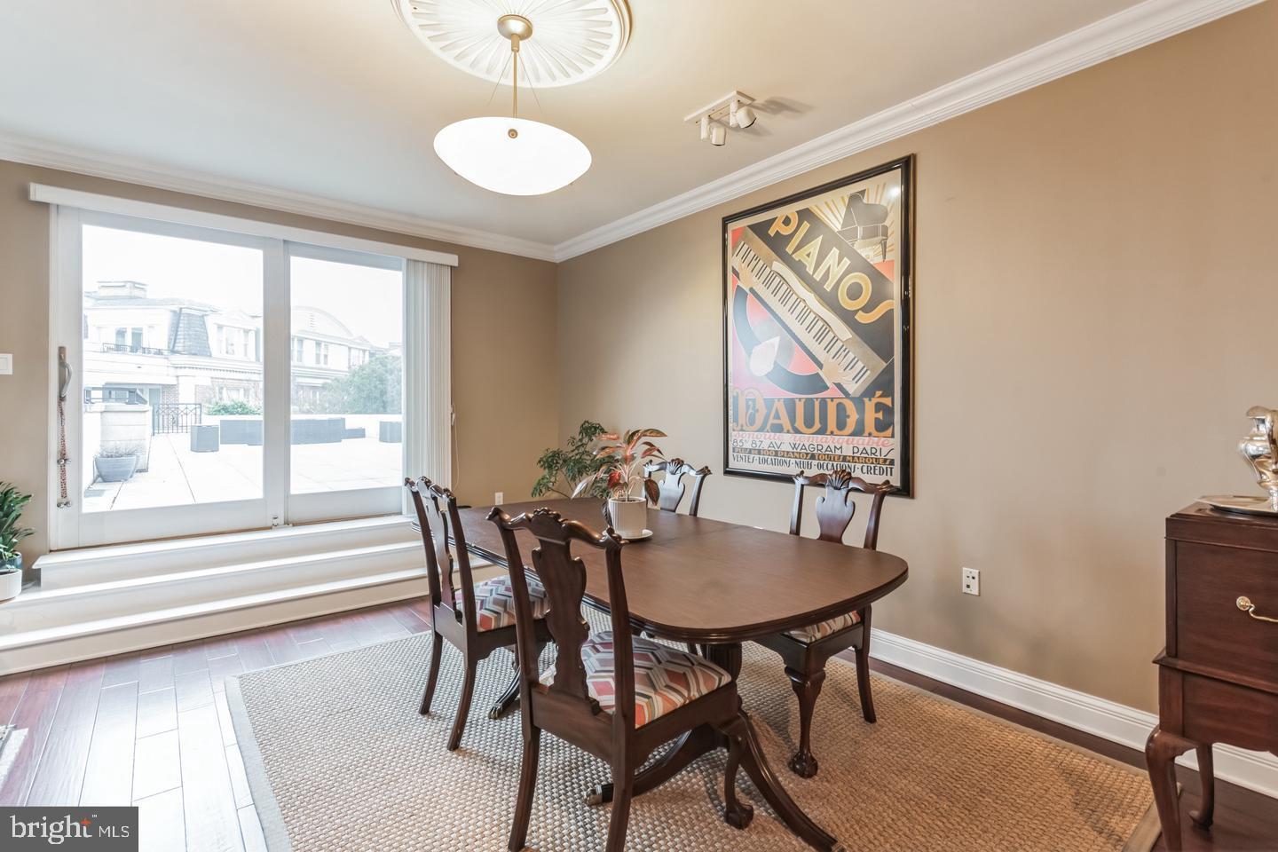 BALTIMORE, Maryland, 21230, United States, 2 Bedrooms Bedrooms, ,2 BathroomsBathrooms,Residential,For Sale,1910458