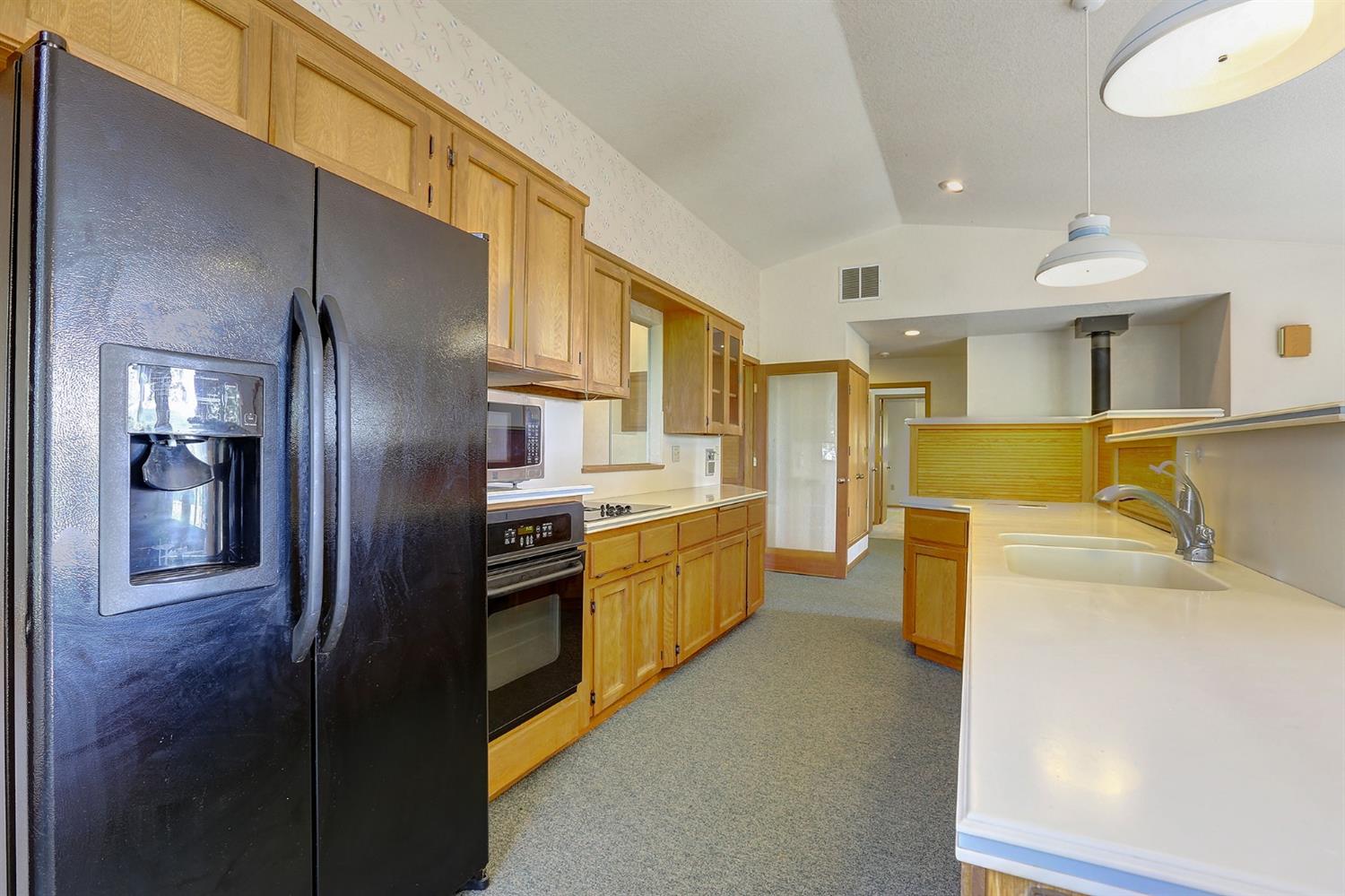 Grass Valley, California, 95949, United States, 3 Bedrooms Bedrooms, ,3 BathroomsBathrooms,Residential,For Sale,1842602
