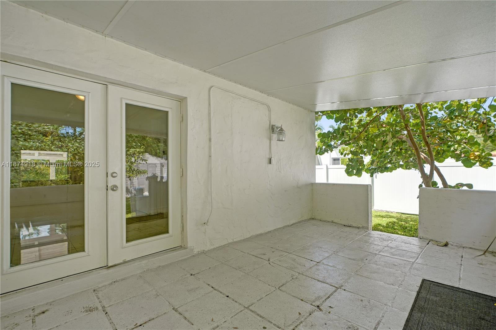 Miami, Florida, 33138, United States, 3 Bedrooms Bedrooms, ,2 BathroomsBathrooms,Residential,For Sale,1947884