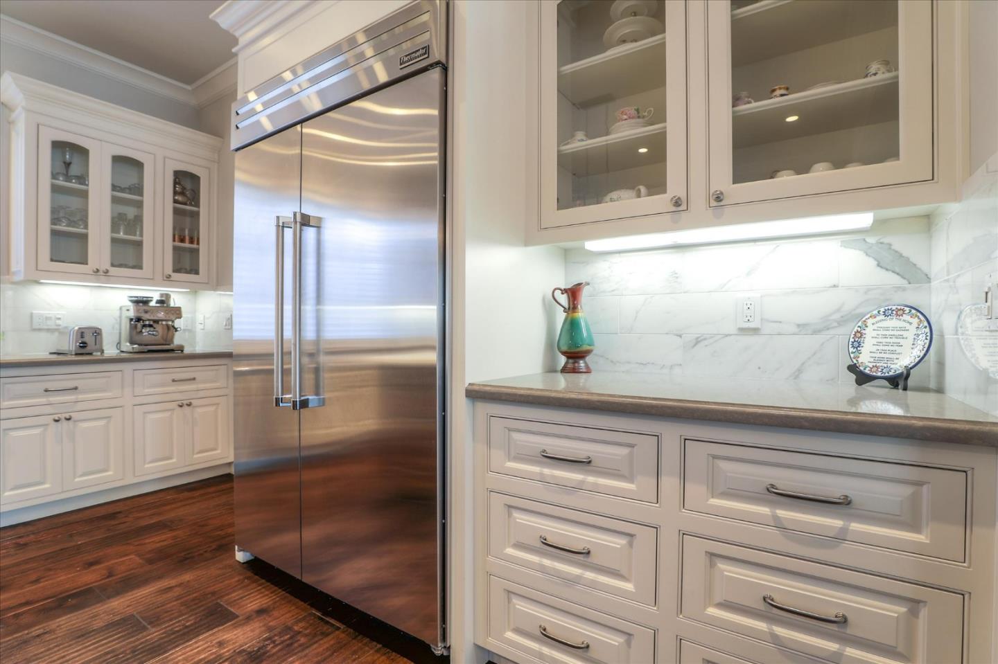 San Jose, California, 95126, United States, 4 Bedrooms Bedrooms, ,6 BathroomsBathrooms,Residential,For Sale,1987802