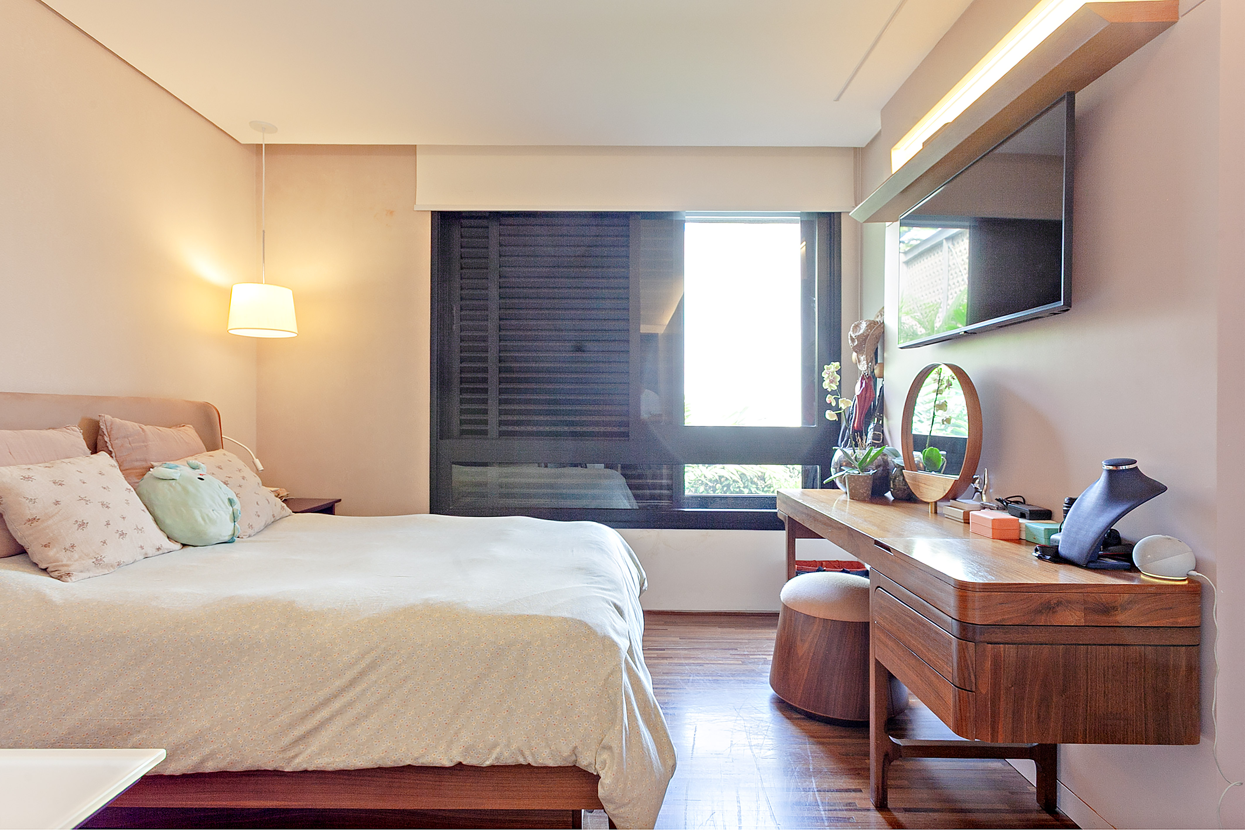  Contemporary residence in a private condominium with pool and integrated living - 物件實景