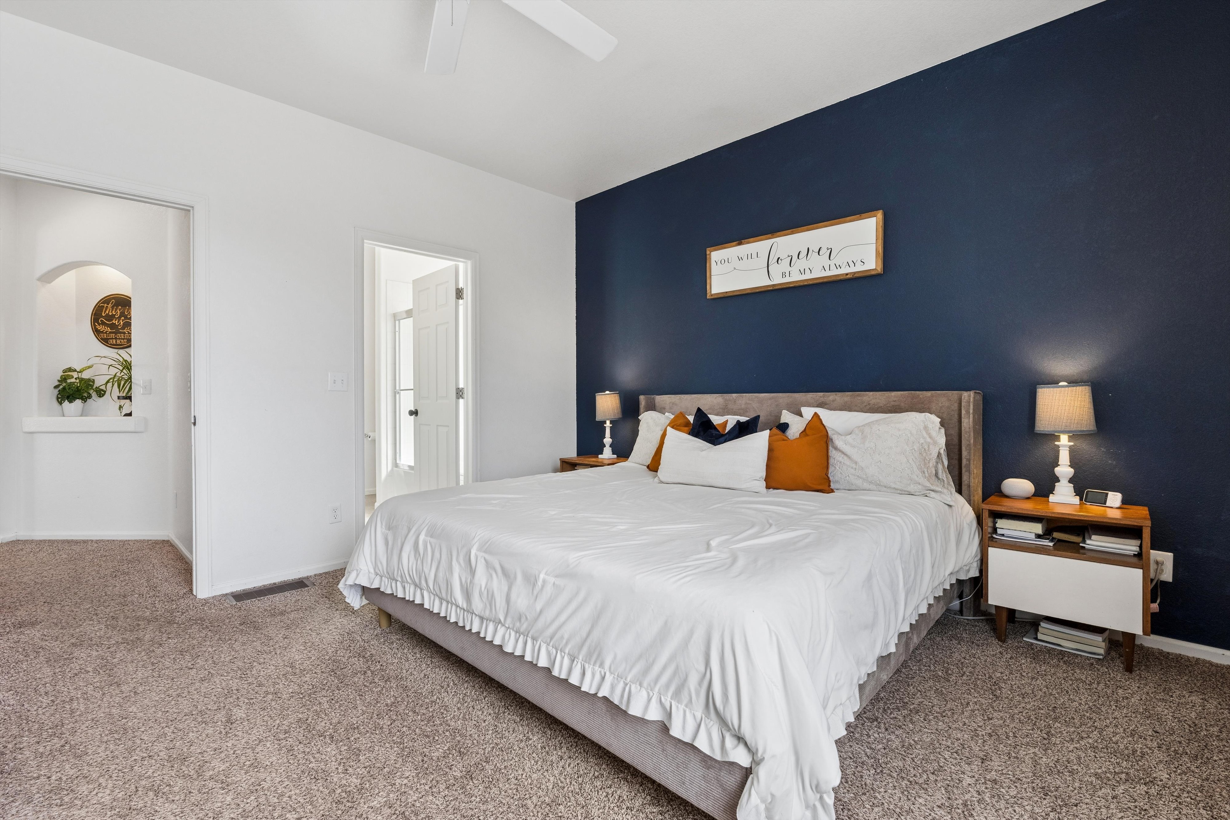  Beautifully Maintained Home Backing to Open Space with Peaceful Views - 物件實景