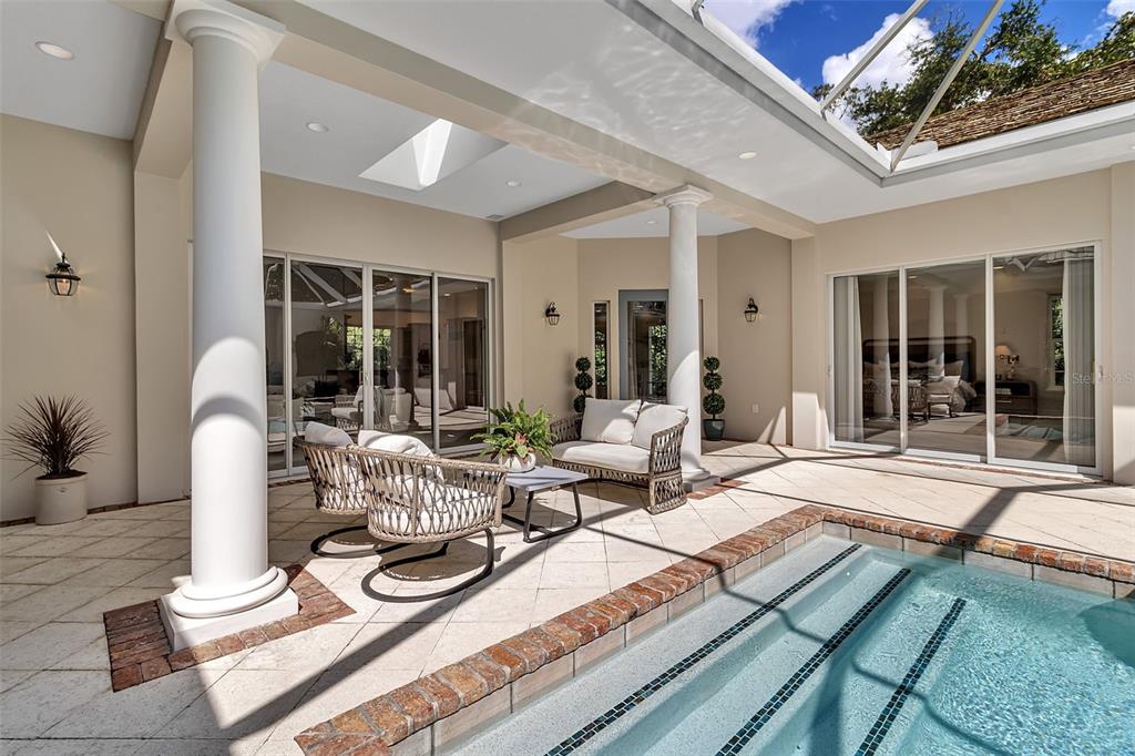 Osprey, Florida, 34229, United States, 4 Bedrooms Bedrooms, ,3 BathroomsBathrooms,Residential,For Sale,1994888