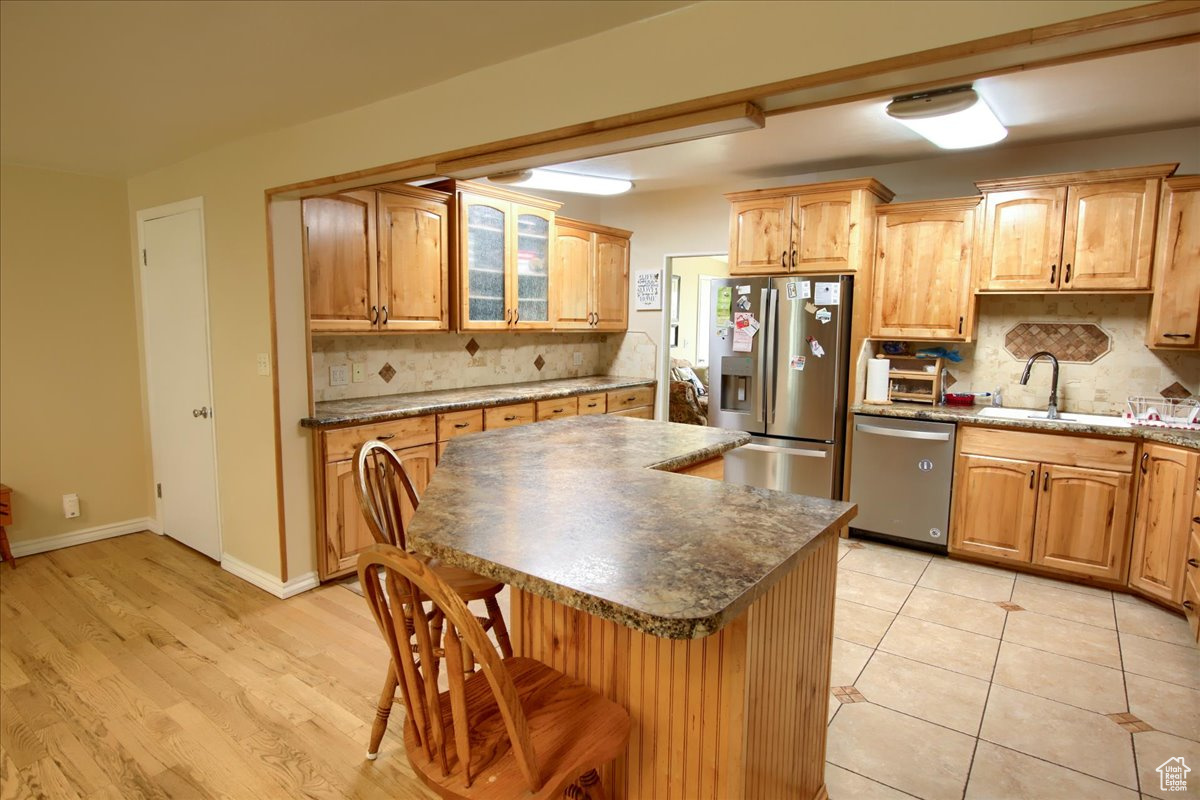 West Valley City, Utah, 84128, United States, 5 Bedrooms Bedrooms, ,2 BathroomsBathrooms,Residential,For Sale,1868735