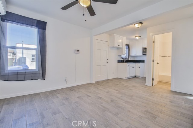 Los Angeles, California, 90047, United States, 5 Bedrooms Bedrooms, ,Residential,For Sale,2009243