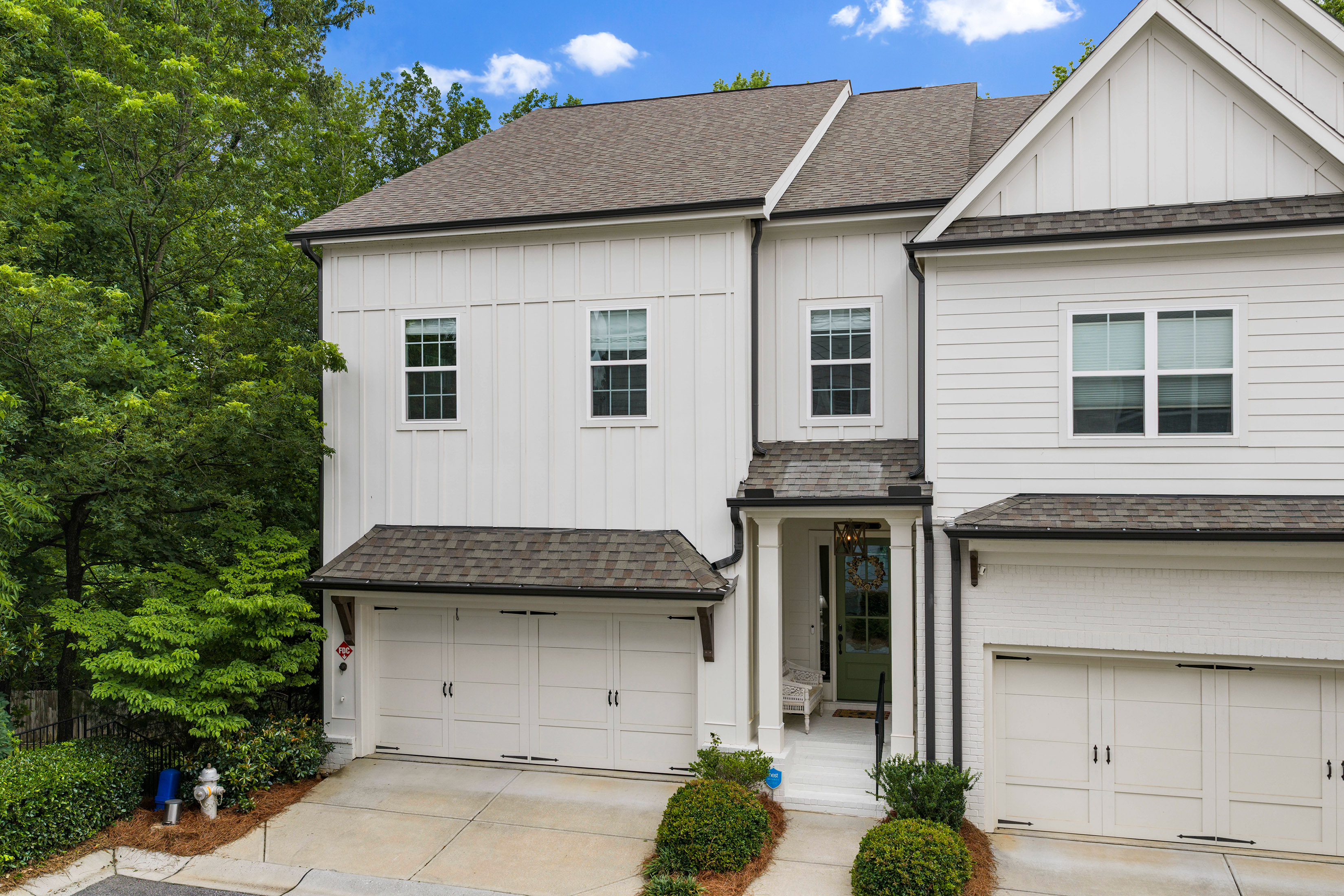  Ideally Positioned in Midwick, One of Alpharetta