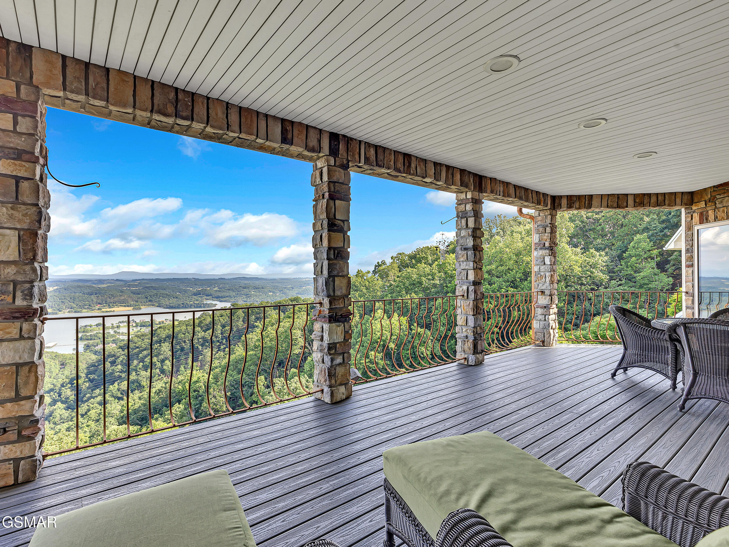 Mooresburg, Tennessee, 37811, United States, 3 Bedrooms Bedrooms, ,5 BathroomsBathrooms,Residential,For Sale,1974875