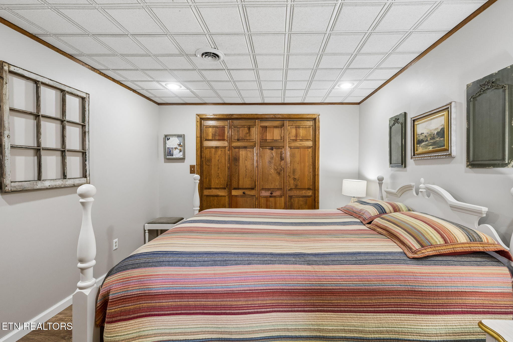 Kingston, Tennessee, 37763, United States, 3 Bedrooms Bedrooms, ,3 BathroomsBathrooms,Residential,For Sale,2013795