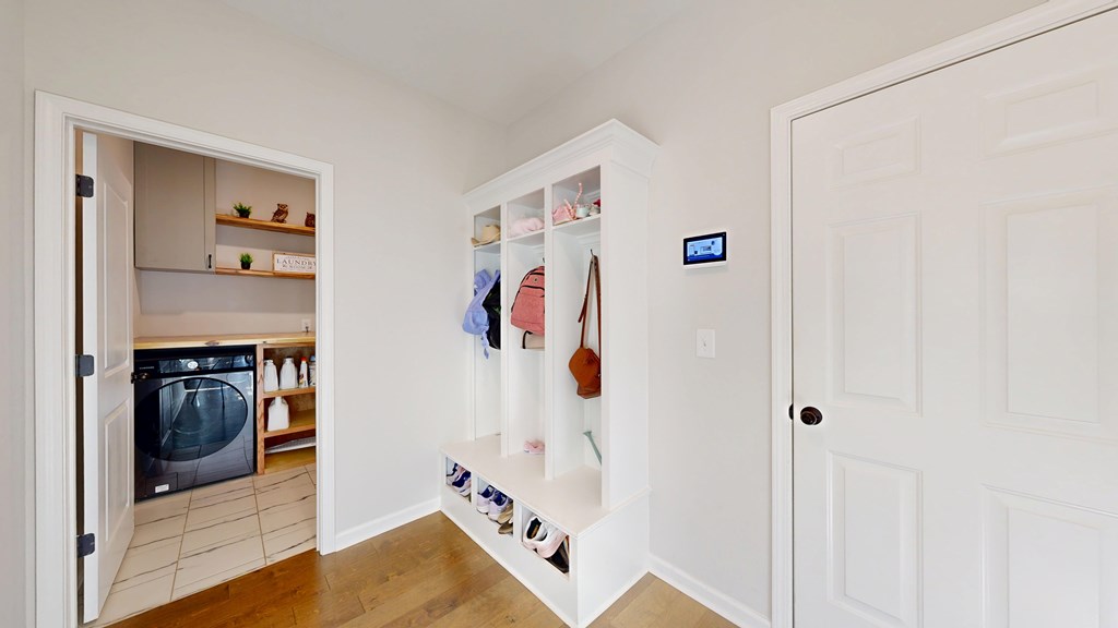 Cataula, Georgia, 31804, United States, 5 Bedrooms Bedrooms, ,5 BathroomsBathrooms,Residential,For Sale,1996944