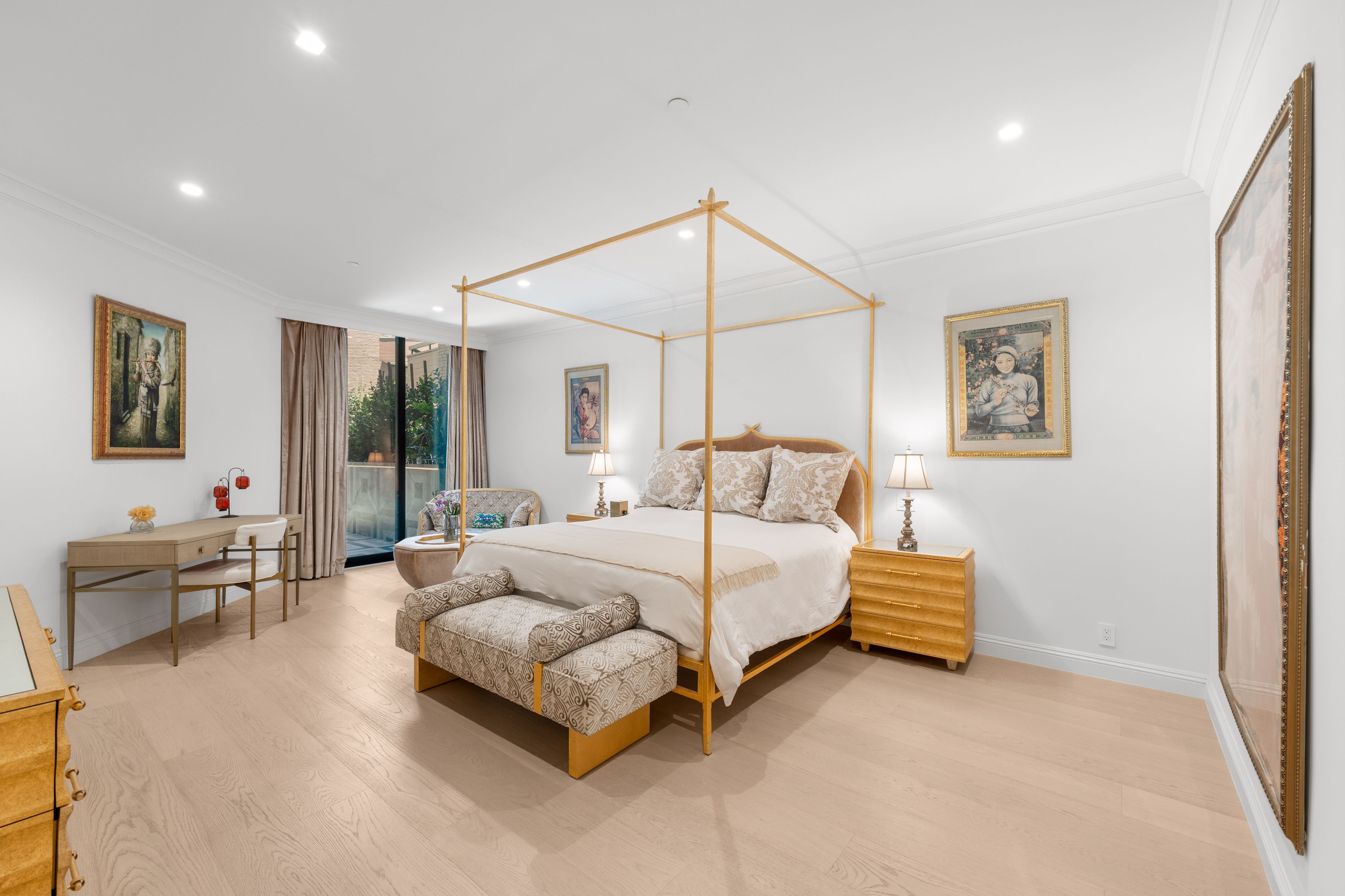  300 North Swall Drive - 物件實景