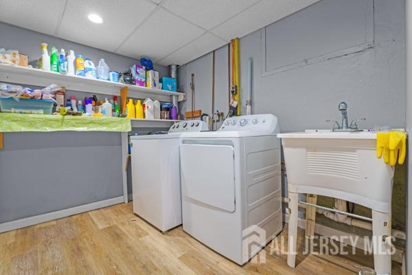 Sayreville, New Jersey, 08879, United States, 4 Bedrooms Bedrooms, ,3 BathroomsBathrooms,Residential,For Sale,1917662