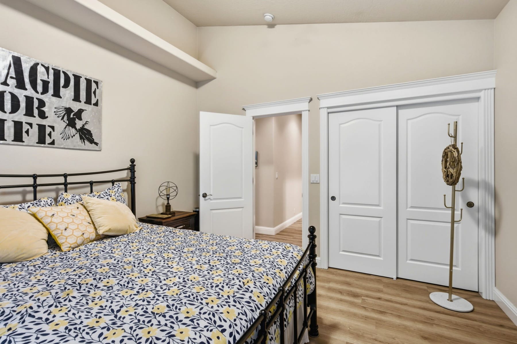  2212 SE Linden Lane Grants Pass, OR 97527 - 物件實景