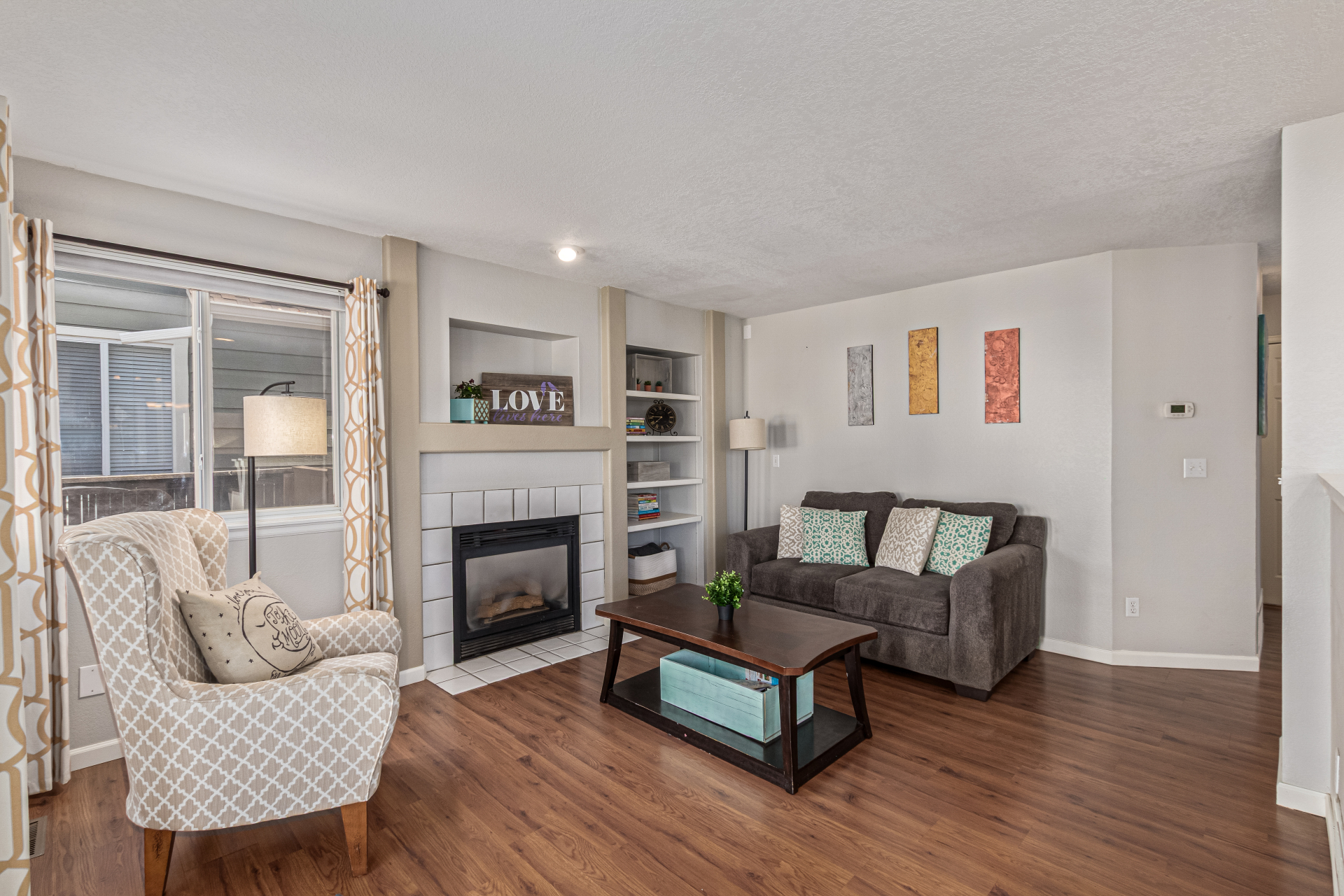 Highlands Ranch, Colorado, 80129, United States, 4 Bedrooms Bedrooms, ,2 BathroomsBathrooms,Residential,For Sale,1987309