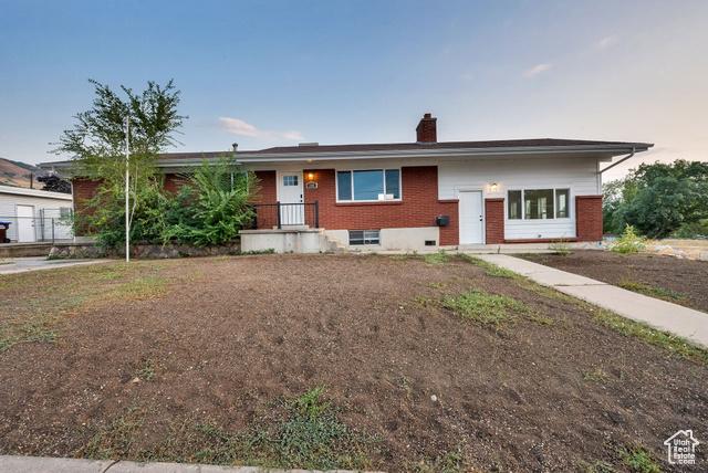 Centerville, Utah, 84014, United States, 4 Bedrooms Bedrooms, ,3 BathroomsBathrooms,Residential,For Sale,1944867