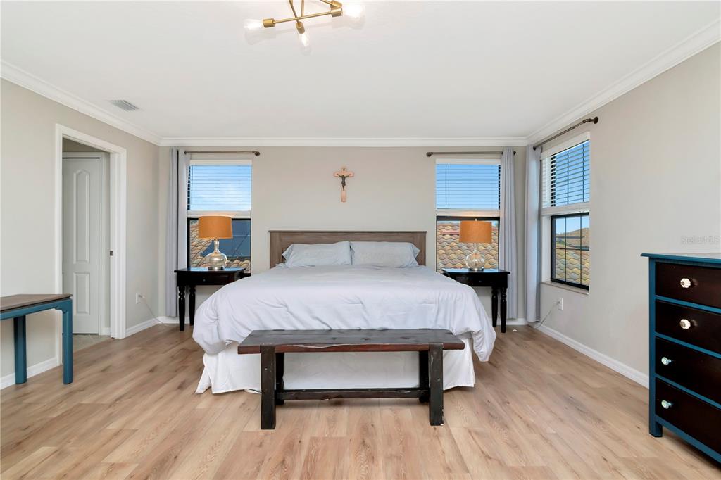 Bradenton, Florida, 34211, United States, 6 Bedrooms Bedrooms, ,5 BathroomsBathrooms,Residential,For Sale,1743496