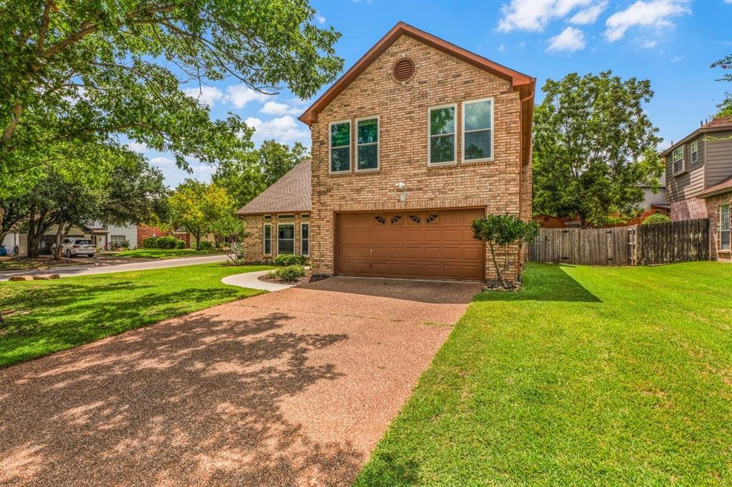Grapevine, Texas, 76051, United States, 4 Bedrooms Bedrooms, ,3 BathroomsBathrooms,Residential,For Sale,1921627