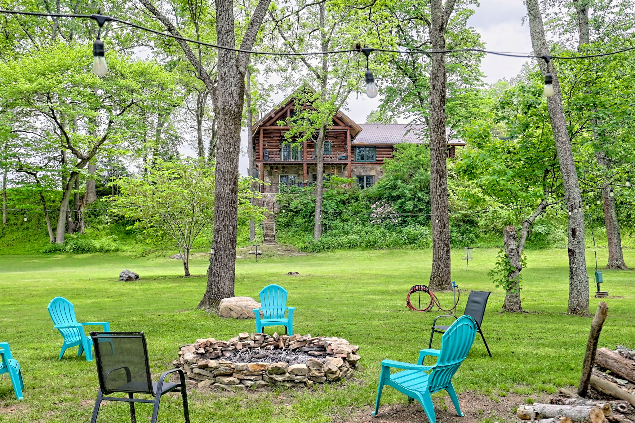 Warne, North Carolina, 28909, United States, 3 Bedrooms Bedrooms, ,3 BathroomsBathrooms,Residential,For Sale,1826737