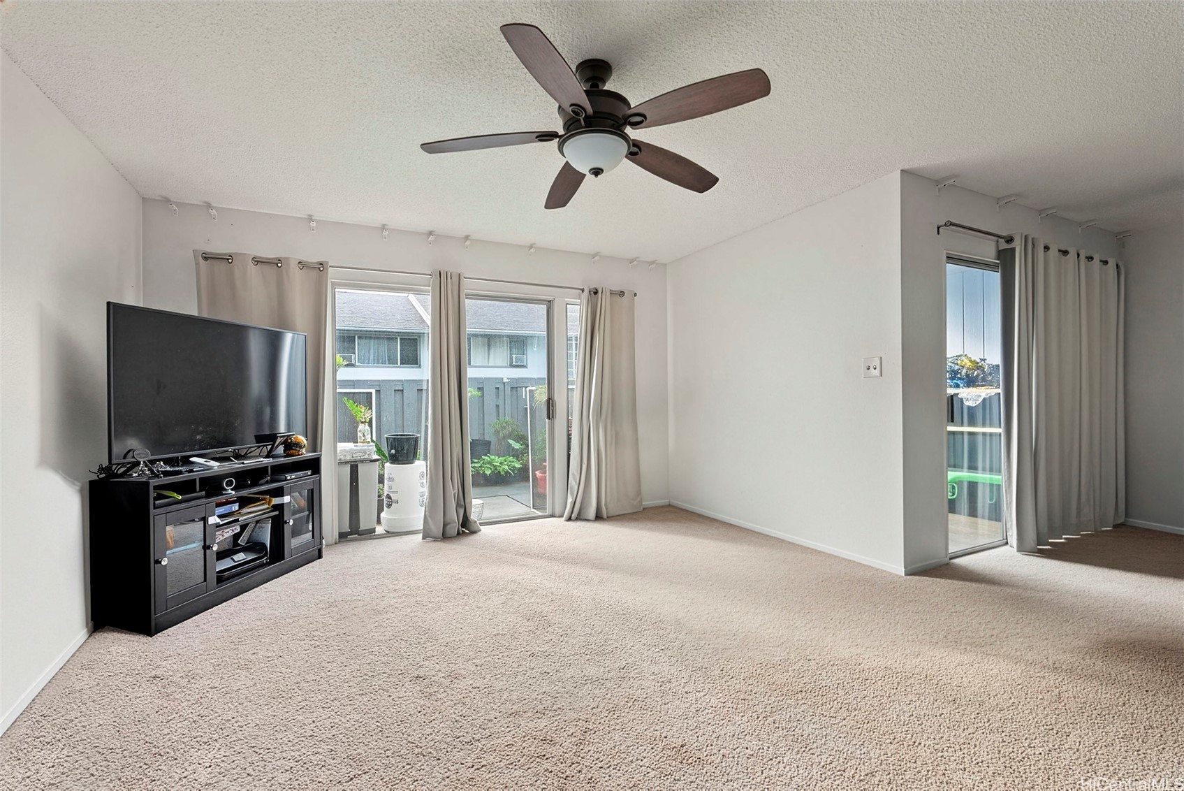 Kaneohe, Hawaii, 96744, United States, 3 Bedrooms Bedrooms, ,3 BathroomsBathrooms,Residential,For Sale,2001007