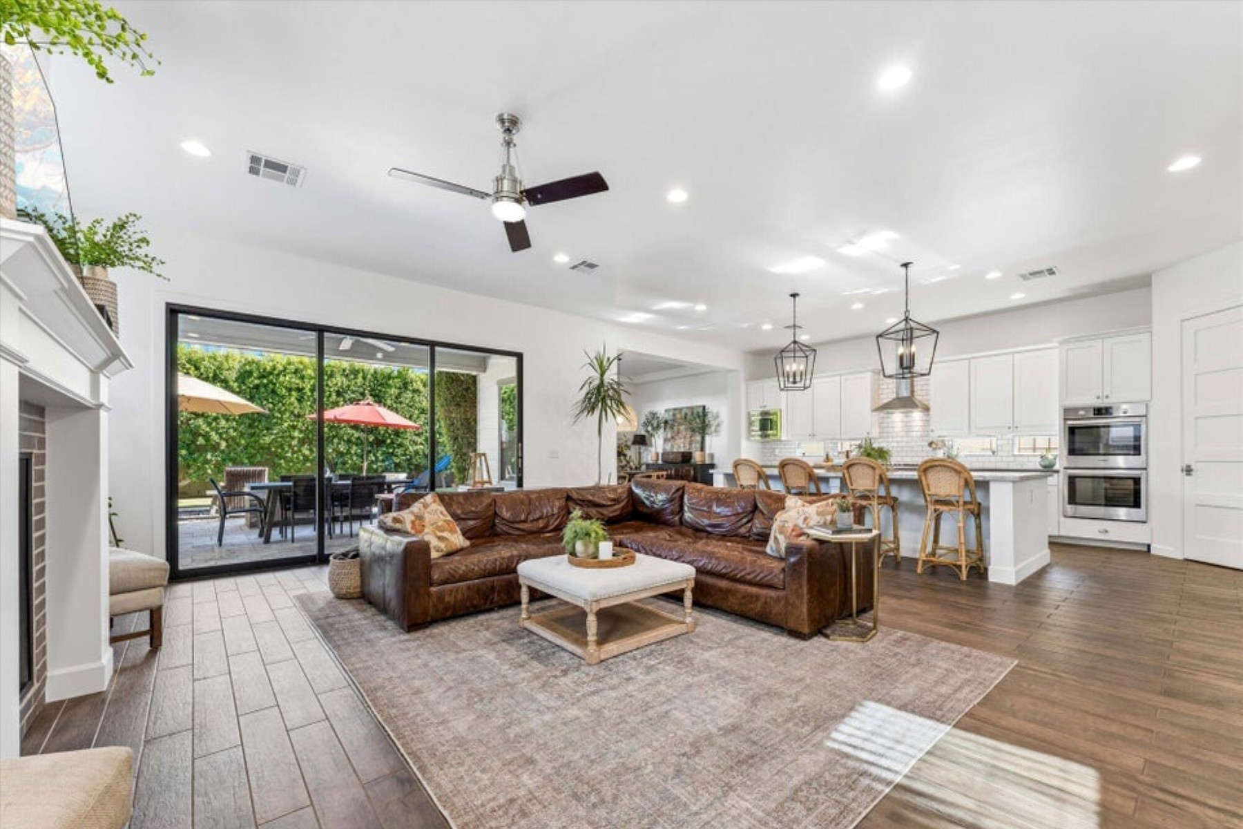  3829 E Crittenden Lane, Phoenix, AZ 85018 - 物件實景