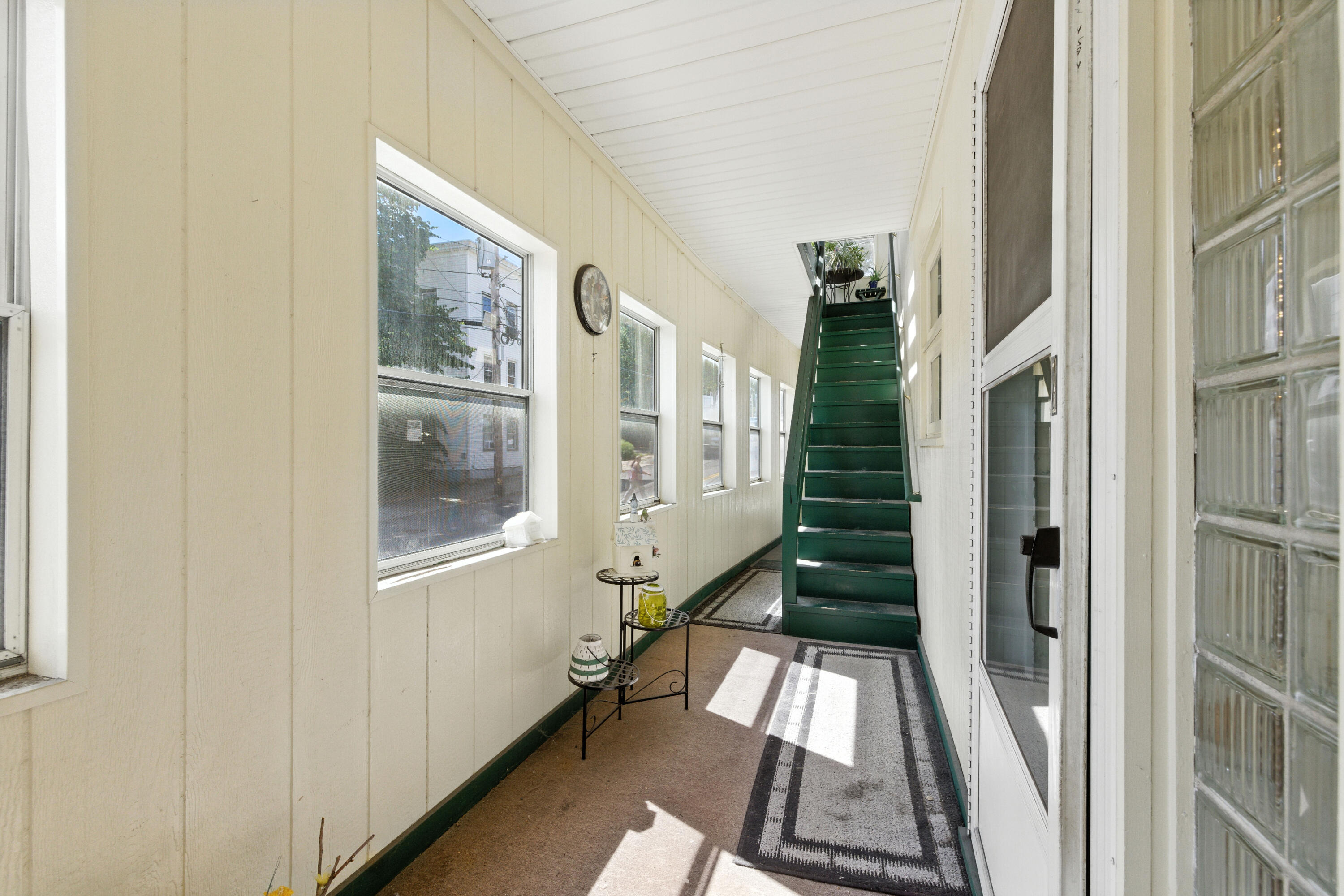 Biddeford, Maine, 04005, United States, ,4 BathroomsBathrooms,Residential,For Sale,1933141