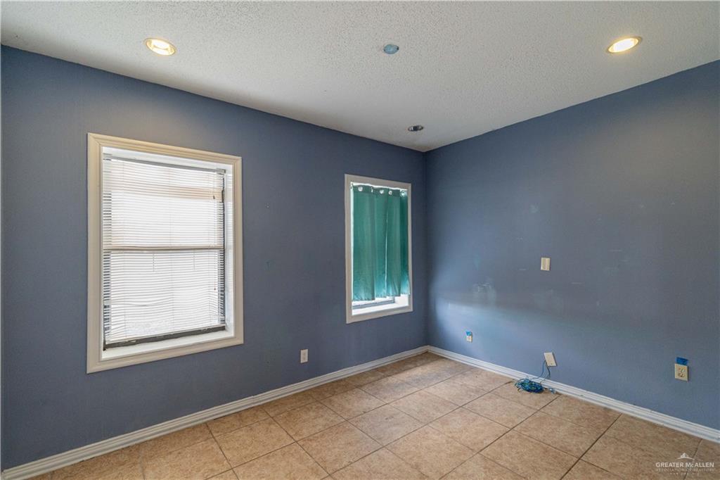 Weslaco, Texas, 78599, United States, ,Residential,For Sale,1810560