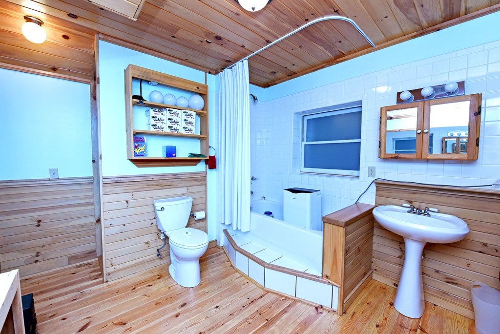 Epworth, Georgia, 30541, United States, 3 Bedrooms Bedrooms, ,3 BathroomsBathrooms,Residential,For Sale,1925657