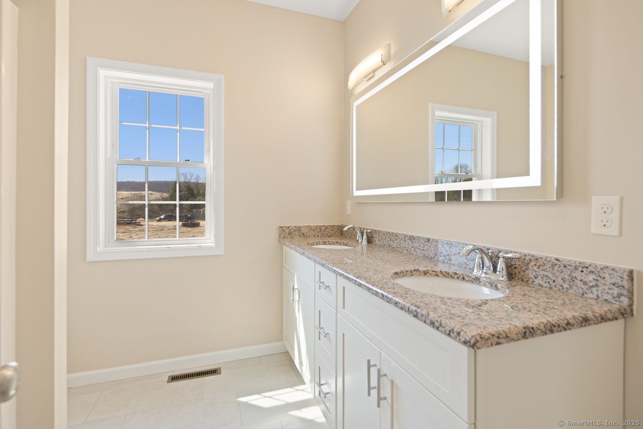 Bristol, Connecticut, 06010, United States, 3 Bedrooms Bedrooms, ,2 BathroomsBathrooms,Residential,For Sale,1926170