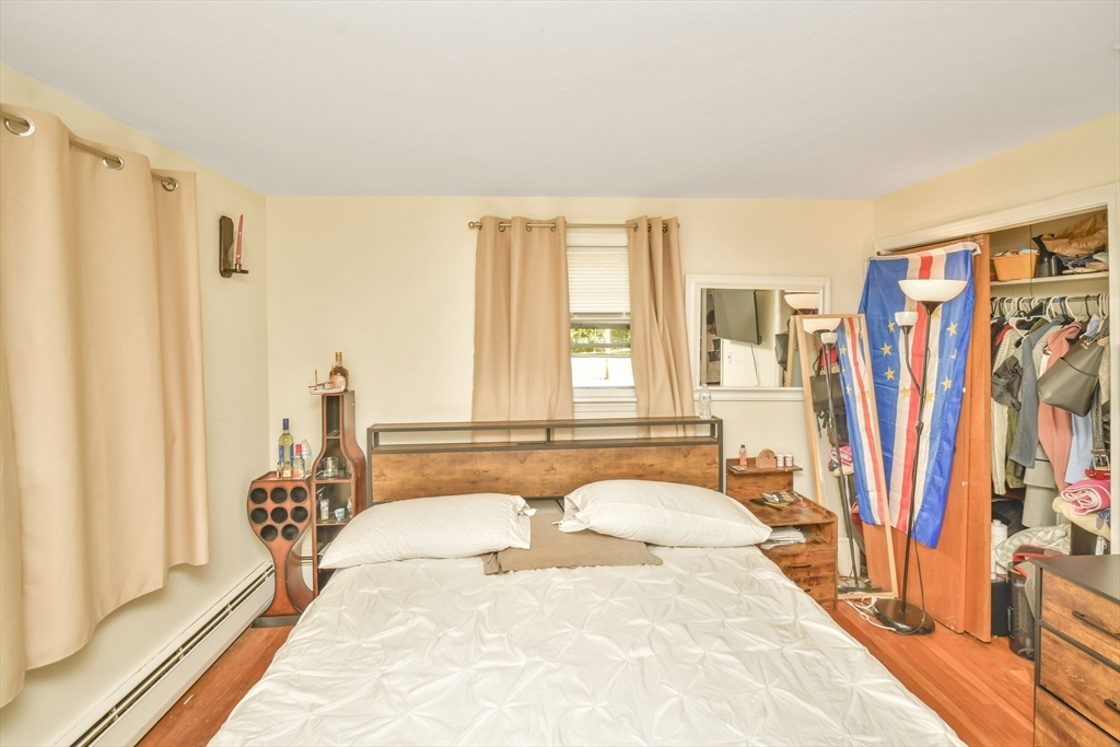 Randolph, Massachusetts, 02368, United States, 4 Bedrooms Bedrooms, ,2 BathroomsBathrooms,Residential,For Sale,2005663