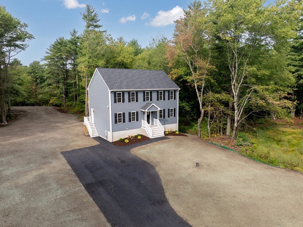 Lakeville, Massachusetts, 02347, United States, 3 Bedrooms Bedrooms, ,3 BathroomsBathrooms,Residential,For Sale,1943021