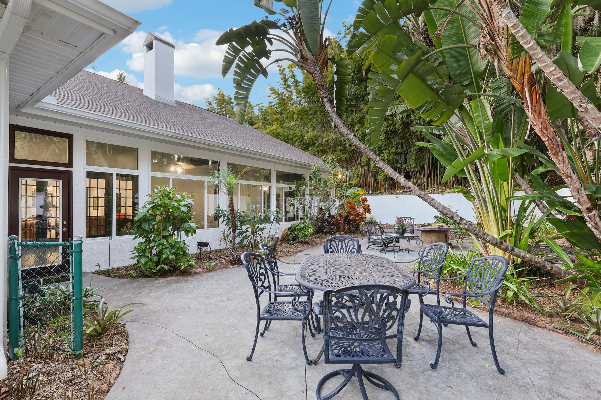 Minneola, Florida, 34715, United States, 4 Bedrooms Bedrooms, ,5 BathroomsBathrooms,Residential,For Sale,2006157