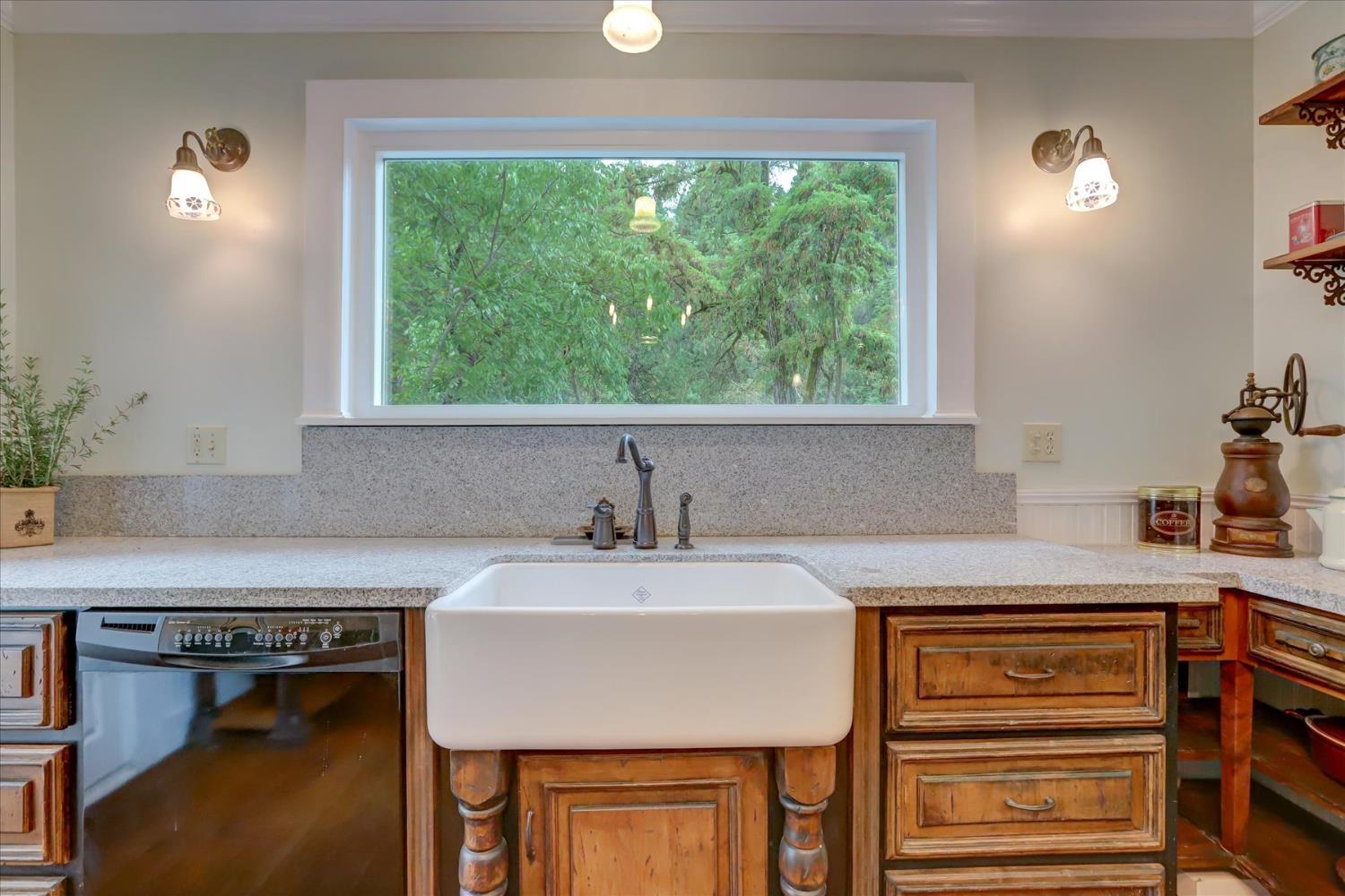 Nevada City, California, 95959, United States, 4 Bedrooms Bedrooms, ,2 BathroomsBathrooms,Residential,For Sale,1983992