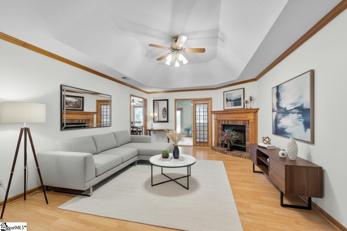 Greenville, South Carolina, 29617, United States, 4 Bedrooms Bedrooms, ,3 BathroomsBathrooms,Residential,For Sale,1955283