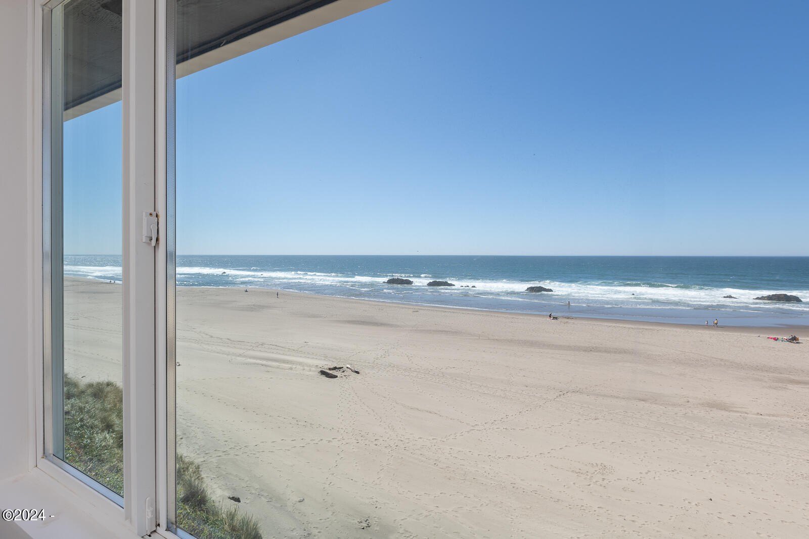 3929 NW Jetty, Lincoln City, Oregon, 97367, United States, 2 Bedrooms Bedrooms, ,2 BathroomsBathrooms,Residential,For Sale,3929 NW Jetty,1612130