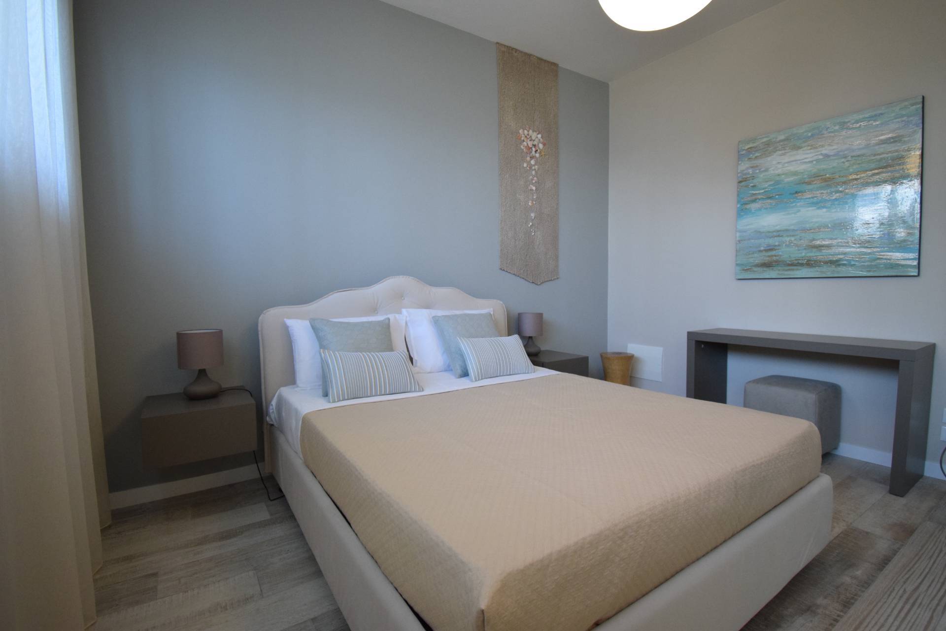 Desenzano del Garda, Brescia, 25015, IT, 4 Bedrooms Bedrooms, ,4 BathroomsBathrooms,Residential,For Sale,1826447