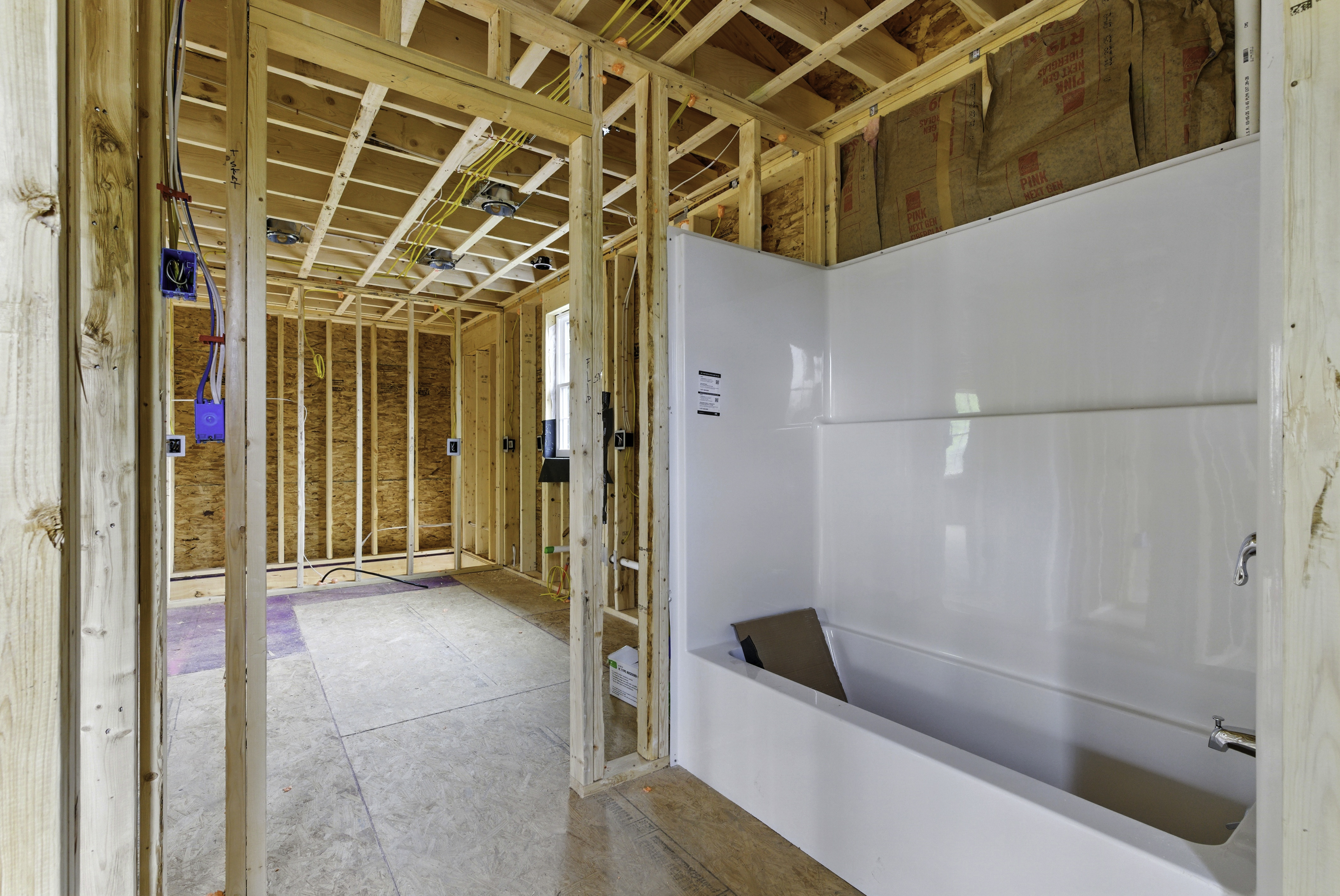 Hopedale, Massachusetts, 01747, United States, 3 Bedrooms Bedrooms, ,2 BathroomsBathrooms,Residential,For Sale,1979409