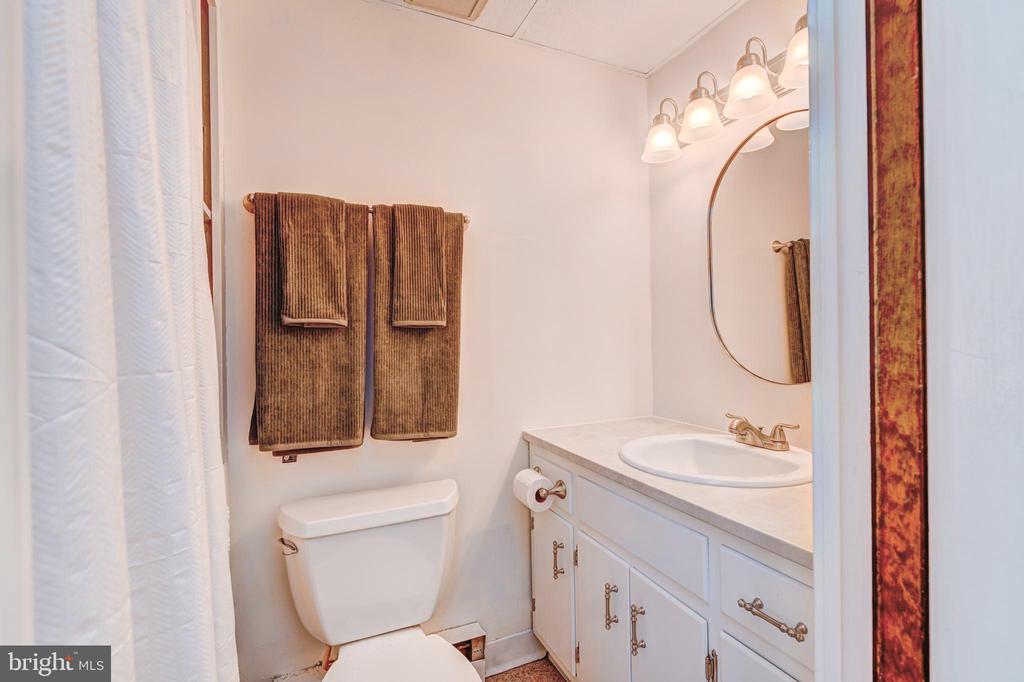 Harleysville, Pennsylvania, 19438, United States, 4 Bedrooms Bedrooms, ,3 BathroomsBathrooms,Residential,For Sale,1912462