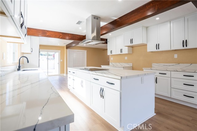 Long Beach, California, 90805, United States, 4 Bedrooms Bedrooms, ,2 BathroomsBathrooms,Residential,For Sale,2048127