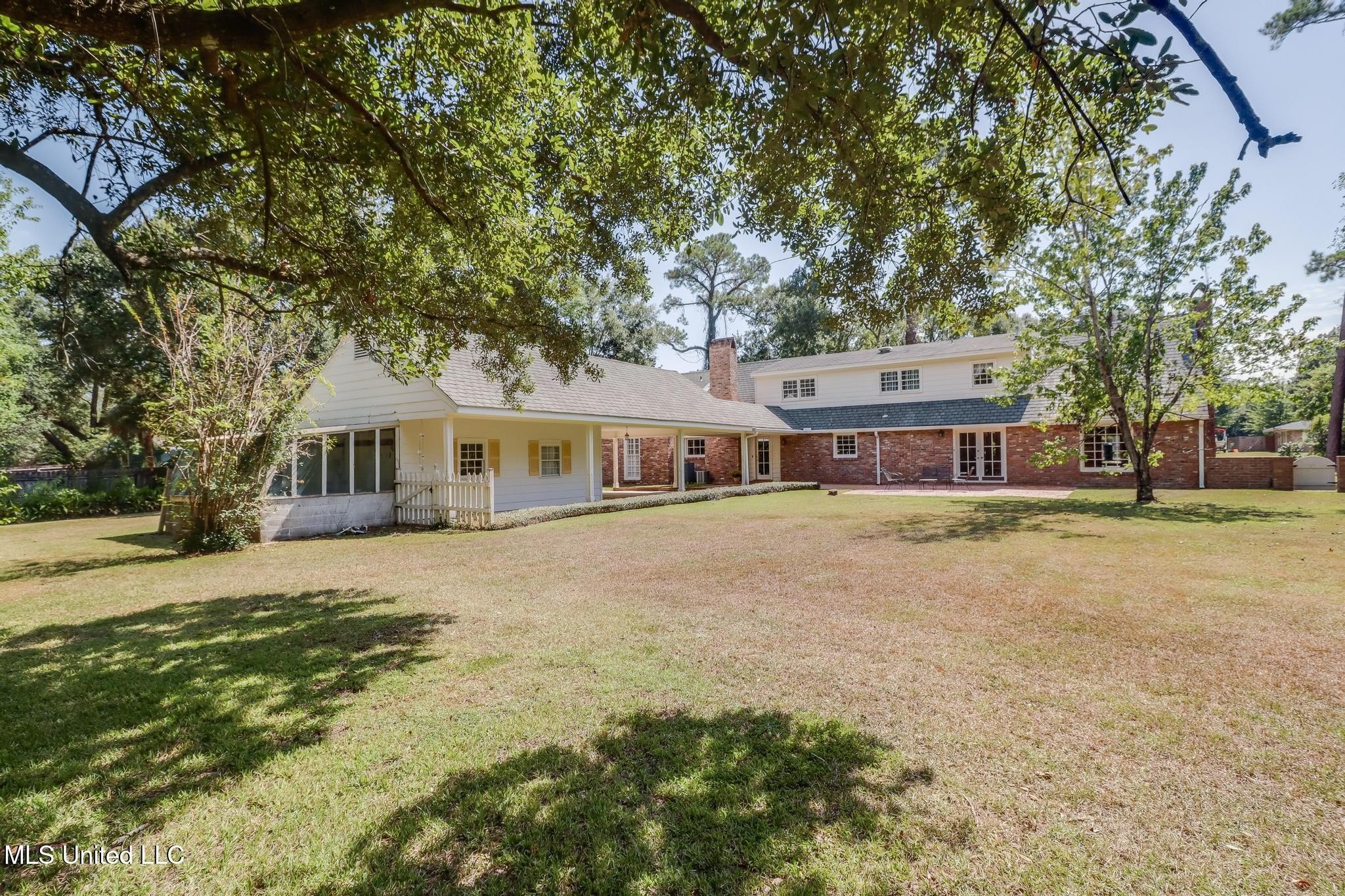 Gulfport, Mississippi, 39507, United States, 4 Bedrooms Bedrooms, ,4 BathroomsBathrooms,Residential,For Sale,1977287