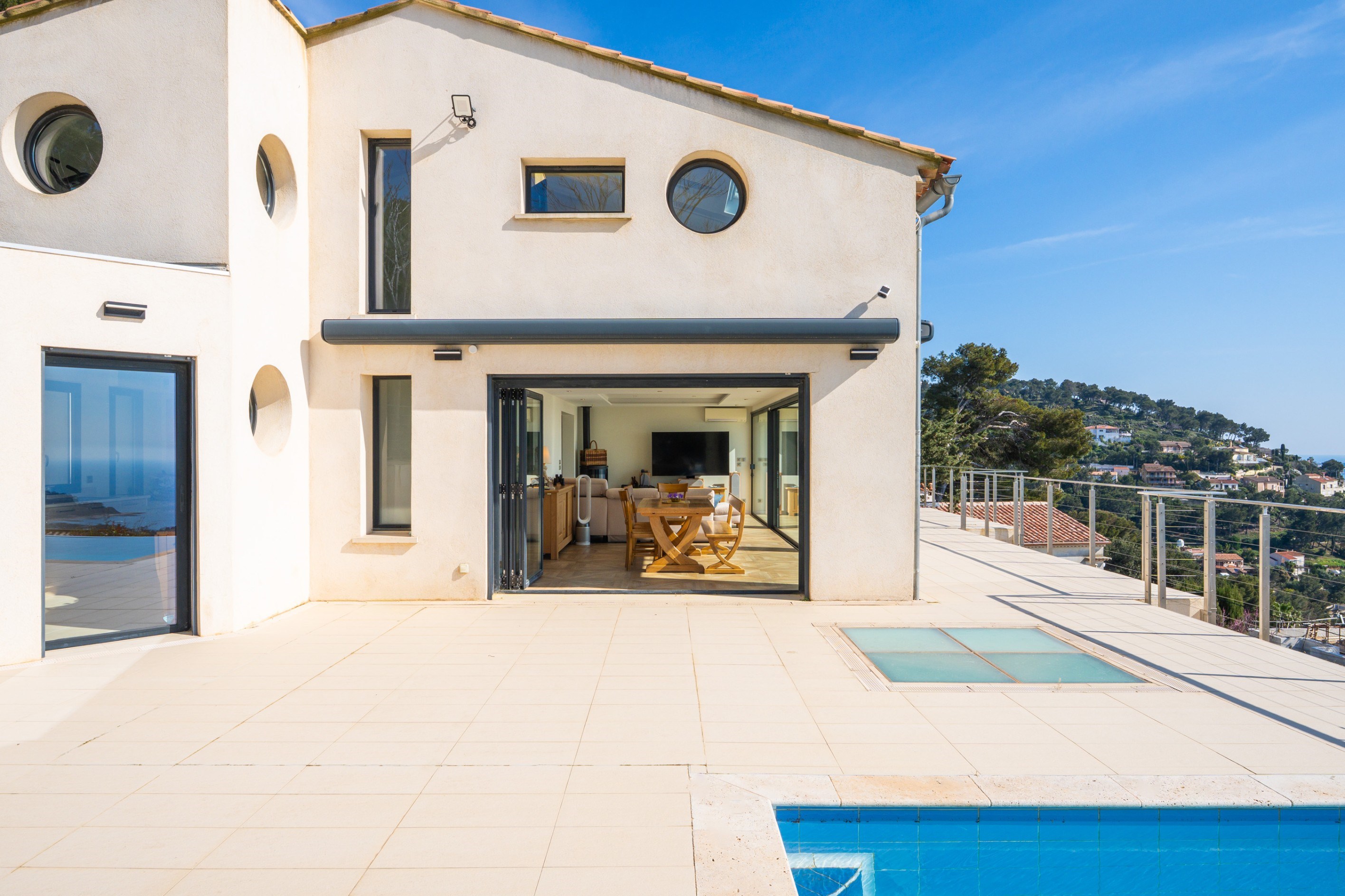  Carqueiranne – Architect-Designed Villa with Panoramic Sea View - 物件實景