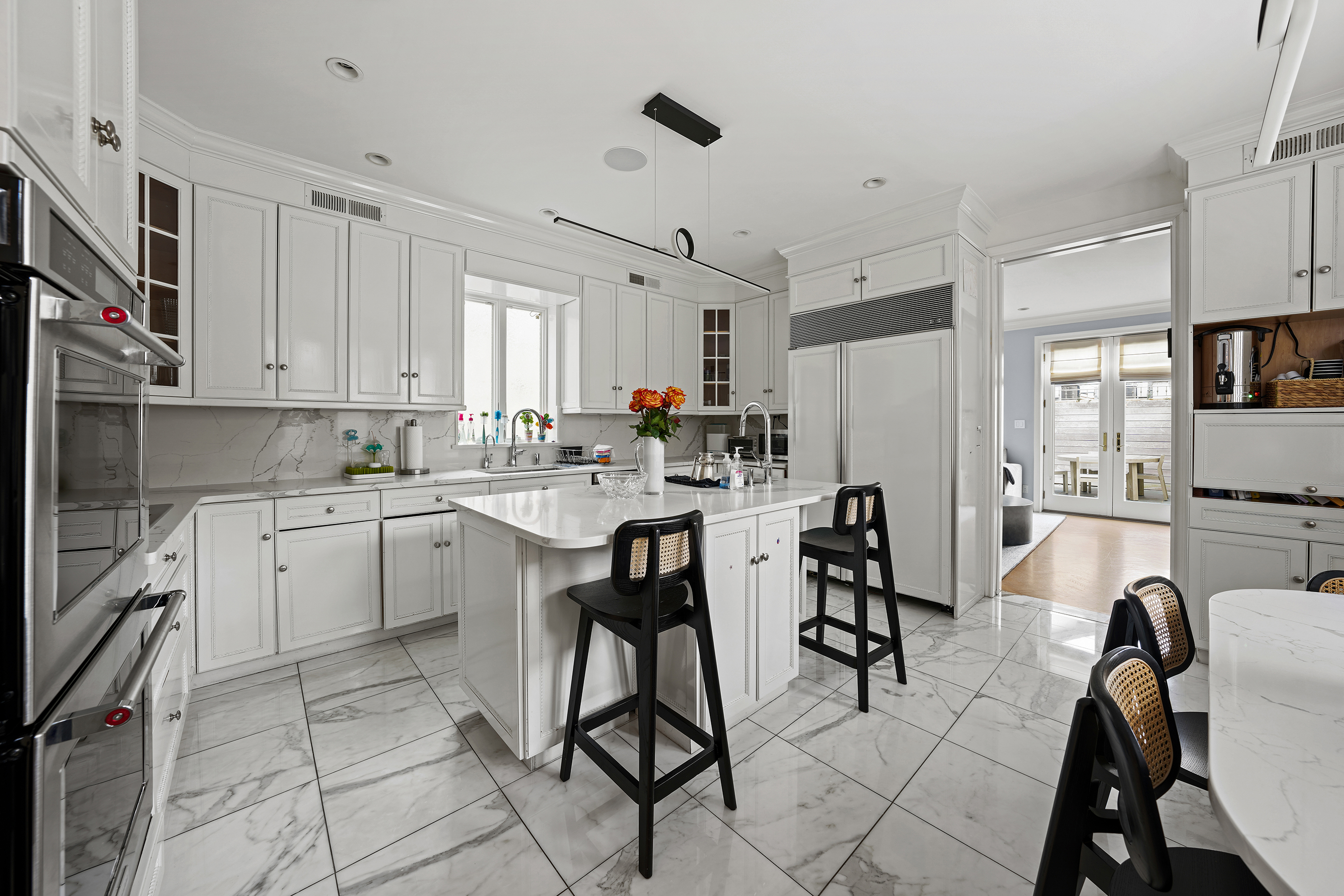 Brooklyn, New York, 11230, United States, 6 Bedrooms Bedrooms, ,5 BathroomsBathrooms,Residential,For Sale,1780771