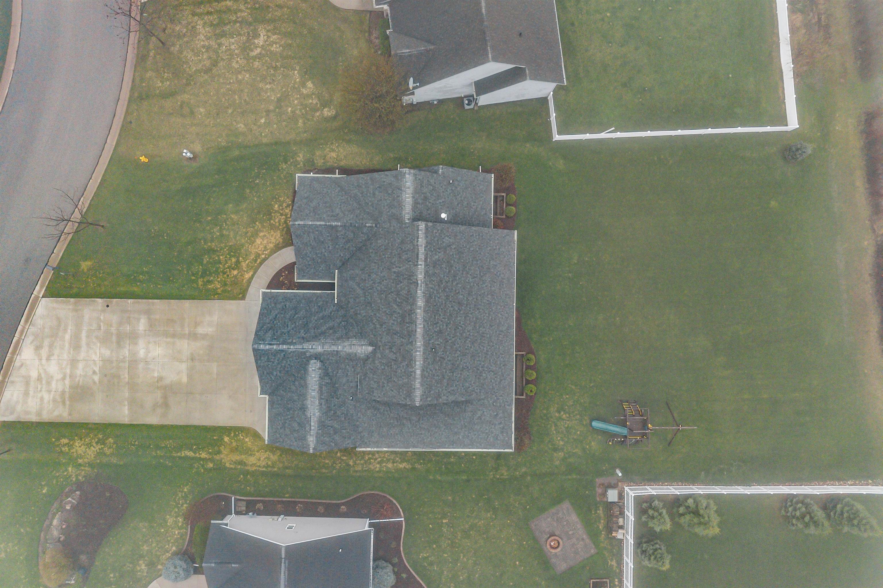 Greenville, Wisconsin, 54942-8126, United States, 6 Bedrooms Bedrooms, ,5 BathroomsBathrooms,Residential,For Sale,2040409