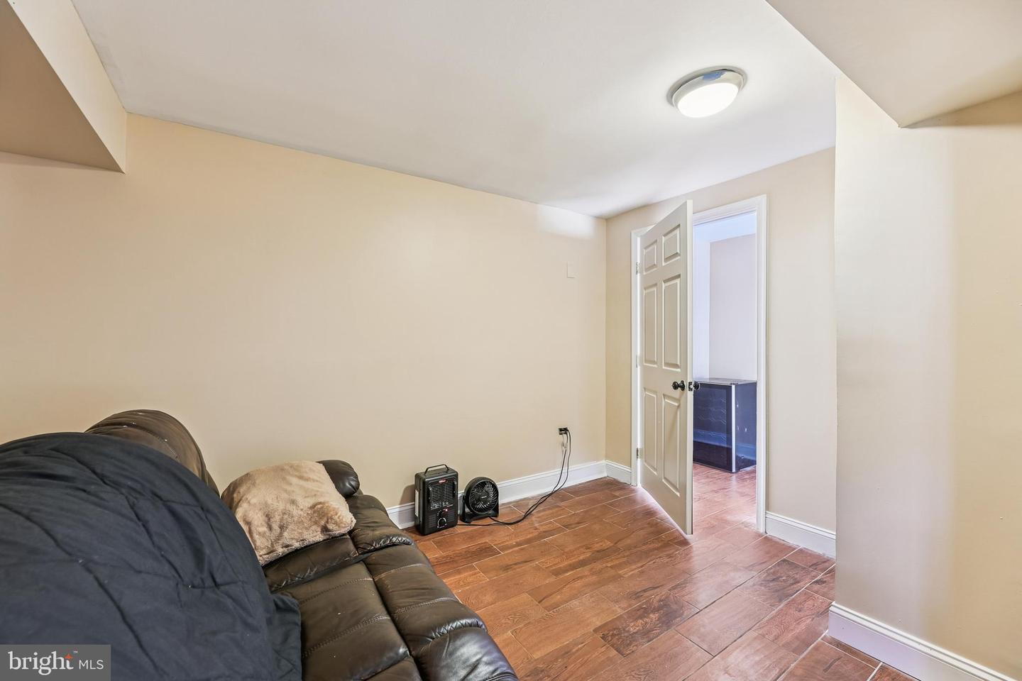 Temple Hills, Maryland, 20748, United States, 5 Bedrooms Bedrooms, ,3 BathroomsBathrooms,Residential,For Sale,1988025