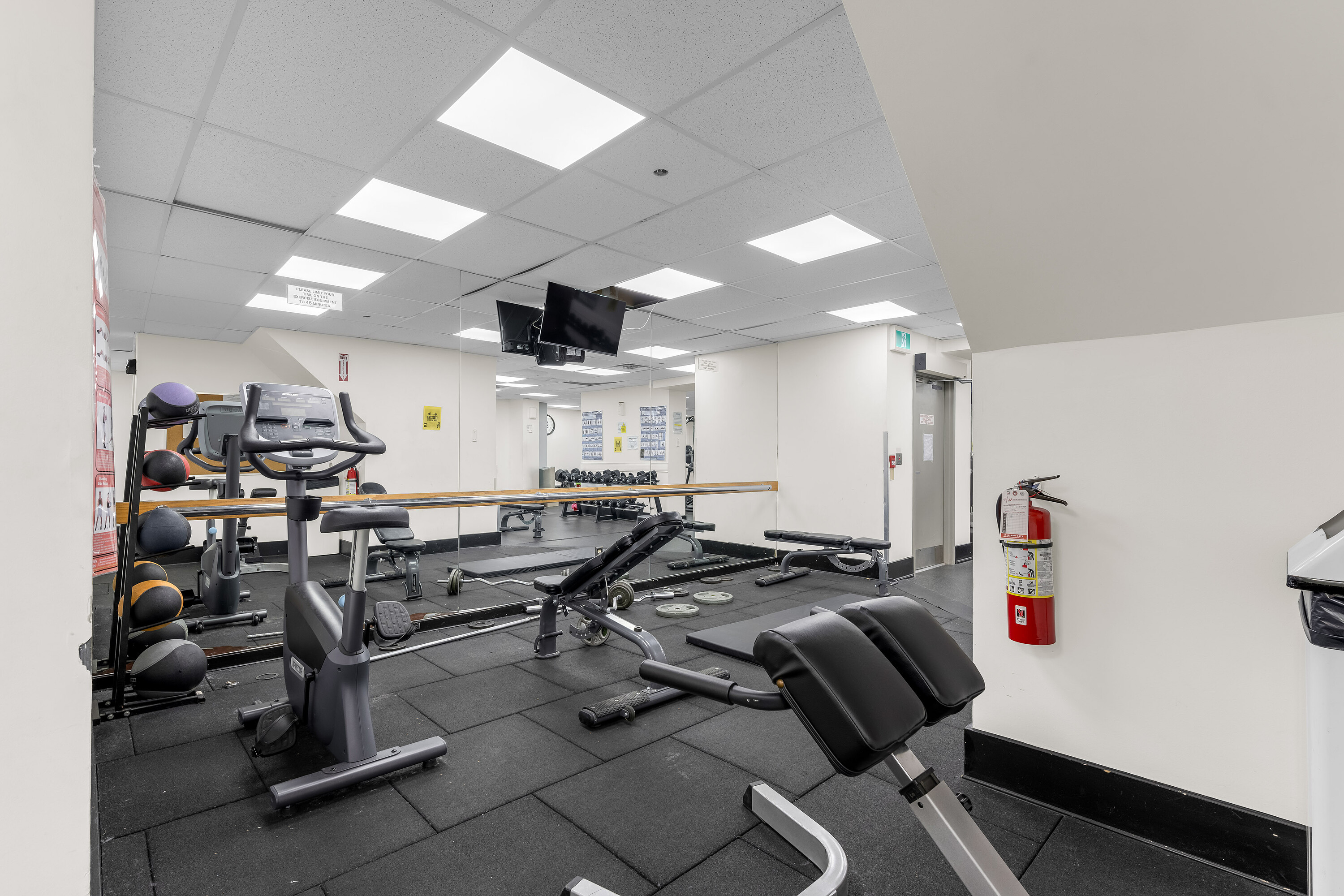  Steps to Square One - 物件實景