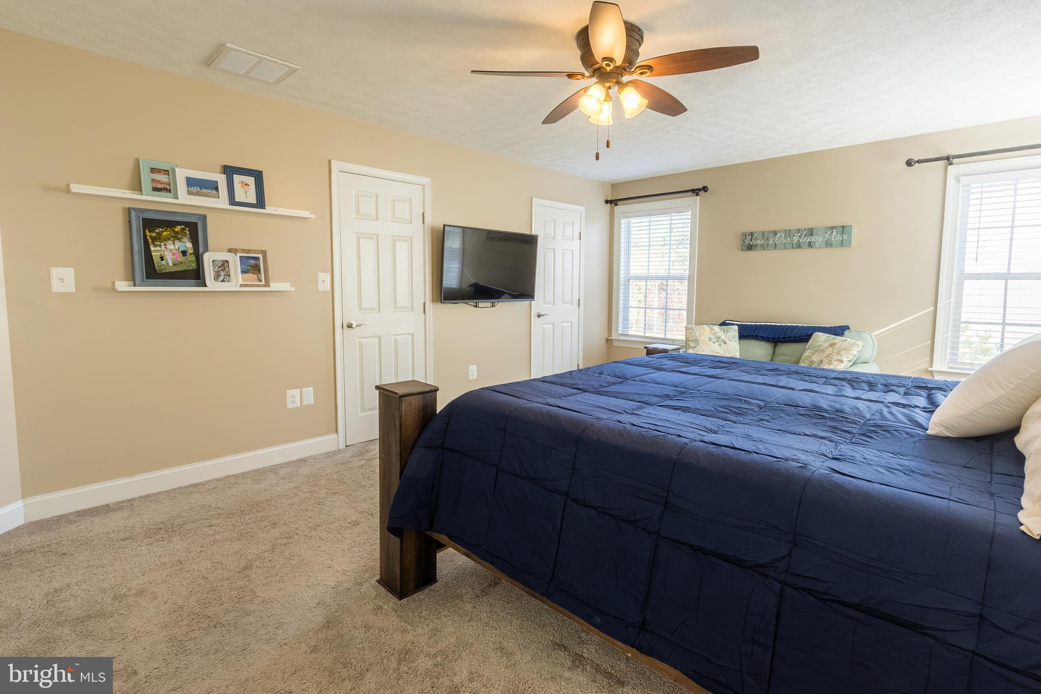 Saint Inigoes, Maryland, 20684, United States, 4 Bedrooms Bedrooms, ,4 BathroomsBathrooms,Residential,For Sale,2005176