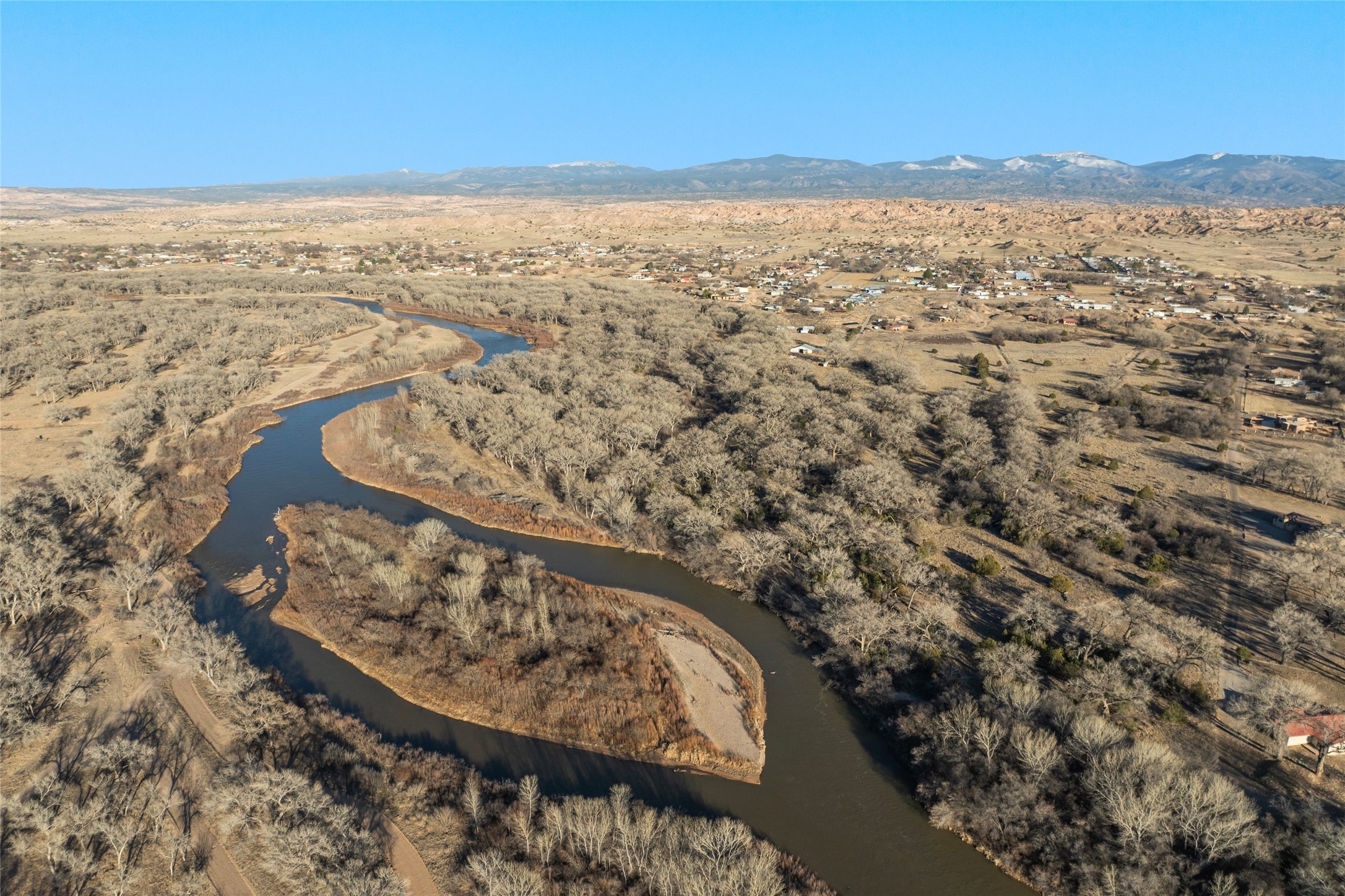  76 & 78 County Road 114 - 物件實景