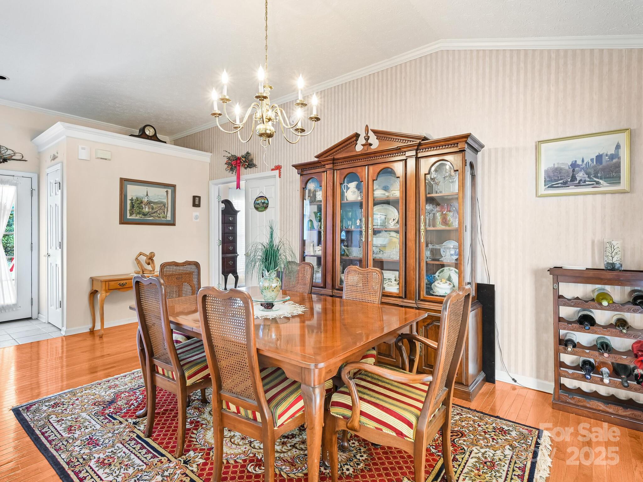 Hendersonville, North Carolina, 28739, United States, 3 Bedrooms Bedrooms, ,3 BathroomsBathrooms,Residential,For Sale,2005496