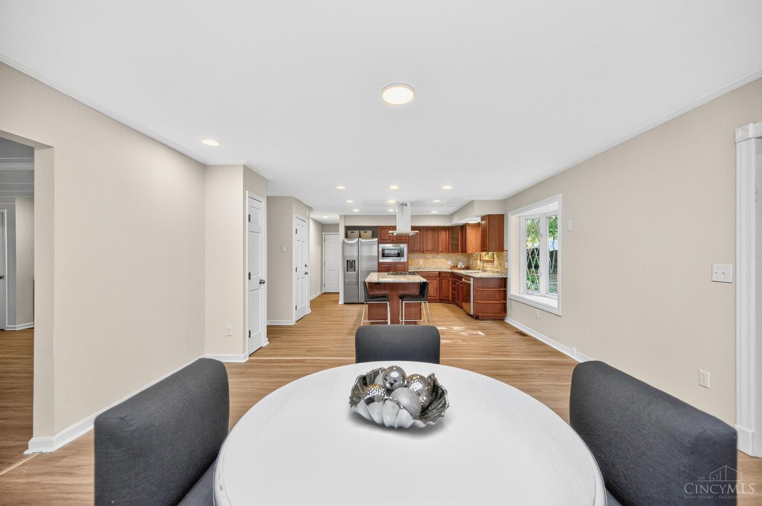 Sycamore Twp, Ohio, 45241, United States, 4 Bedrooms Bedrooms, ,4 BathroomsBathrooms,Residential,For Sale,1982774