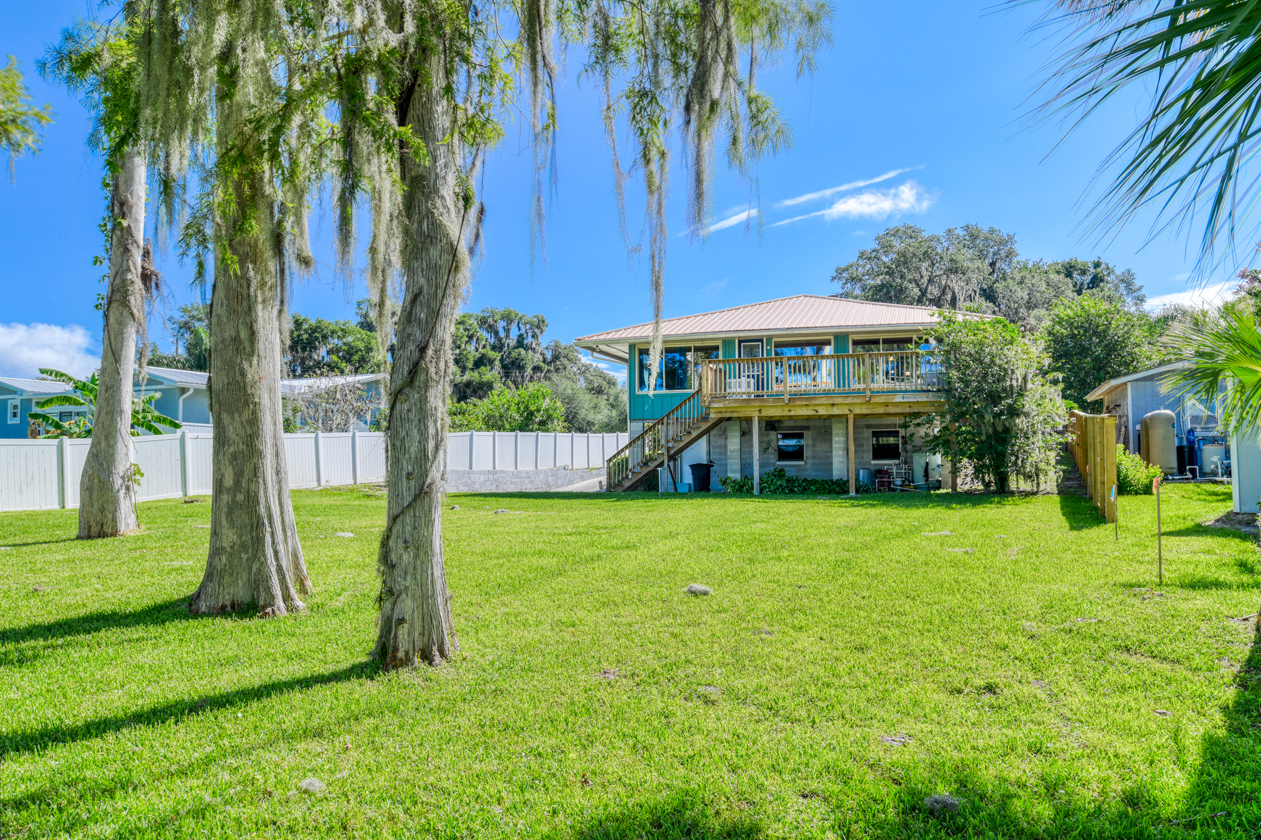East Palatka, Florida, 32131, United States, 3 Bedrooms Bedrooms, ,Residential,For Sale,1935778
